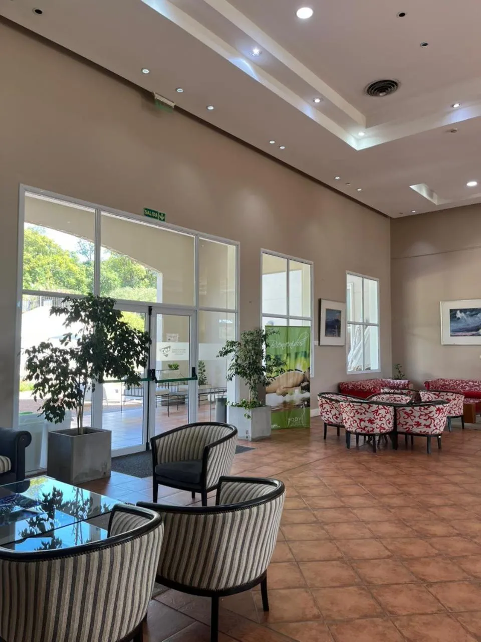 Lobby or reception in Howard Johnson Rio Ceballos Hotel y Casino