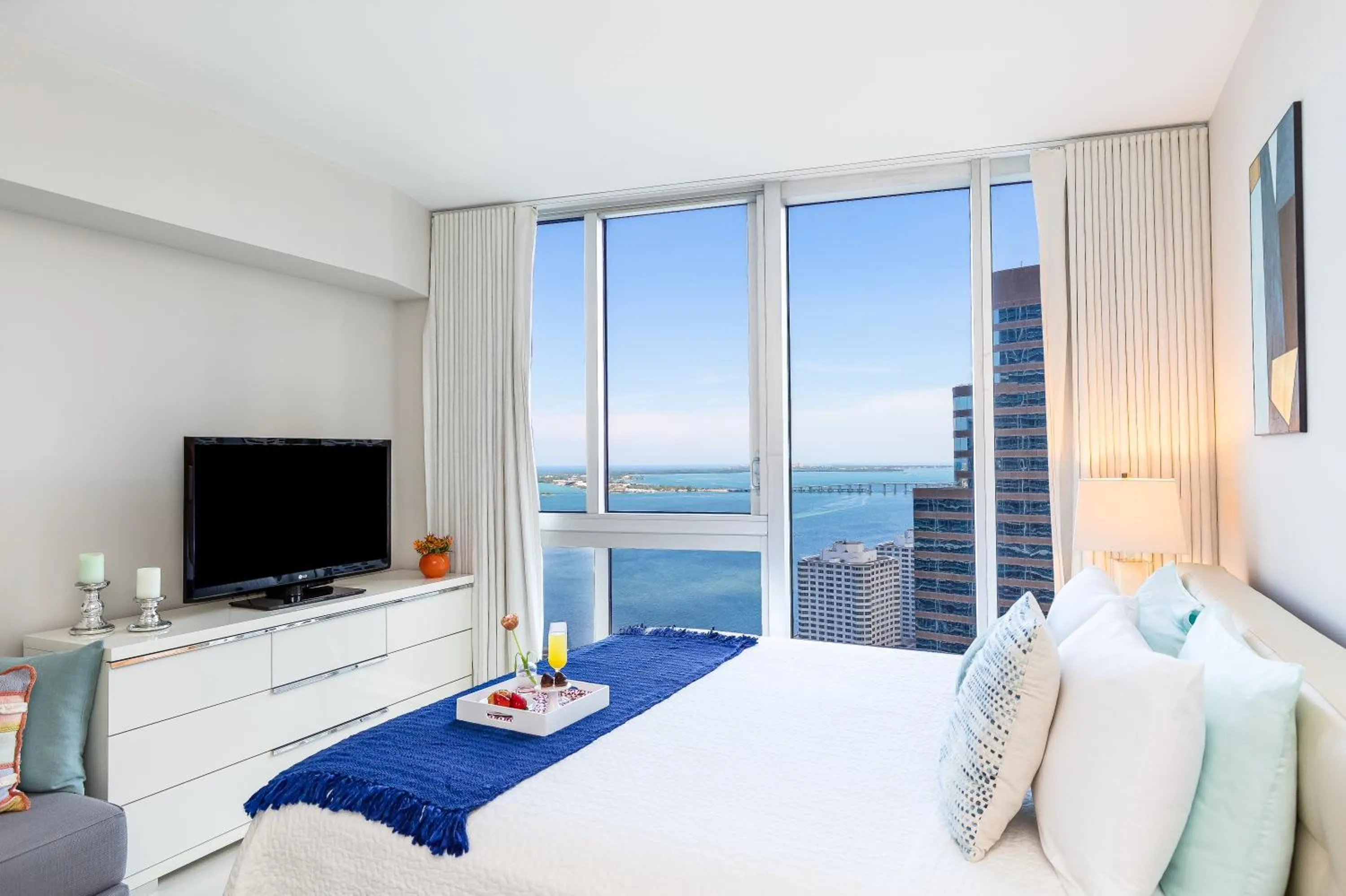 Boutique Two Bedroom Ocean Views Design Balcony in Brickell by Miami Vacation Rentals