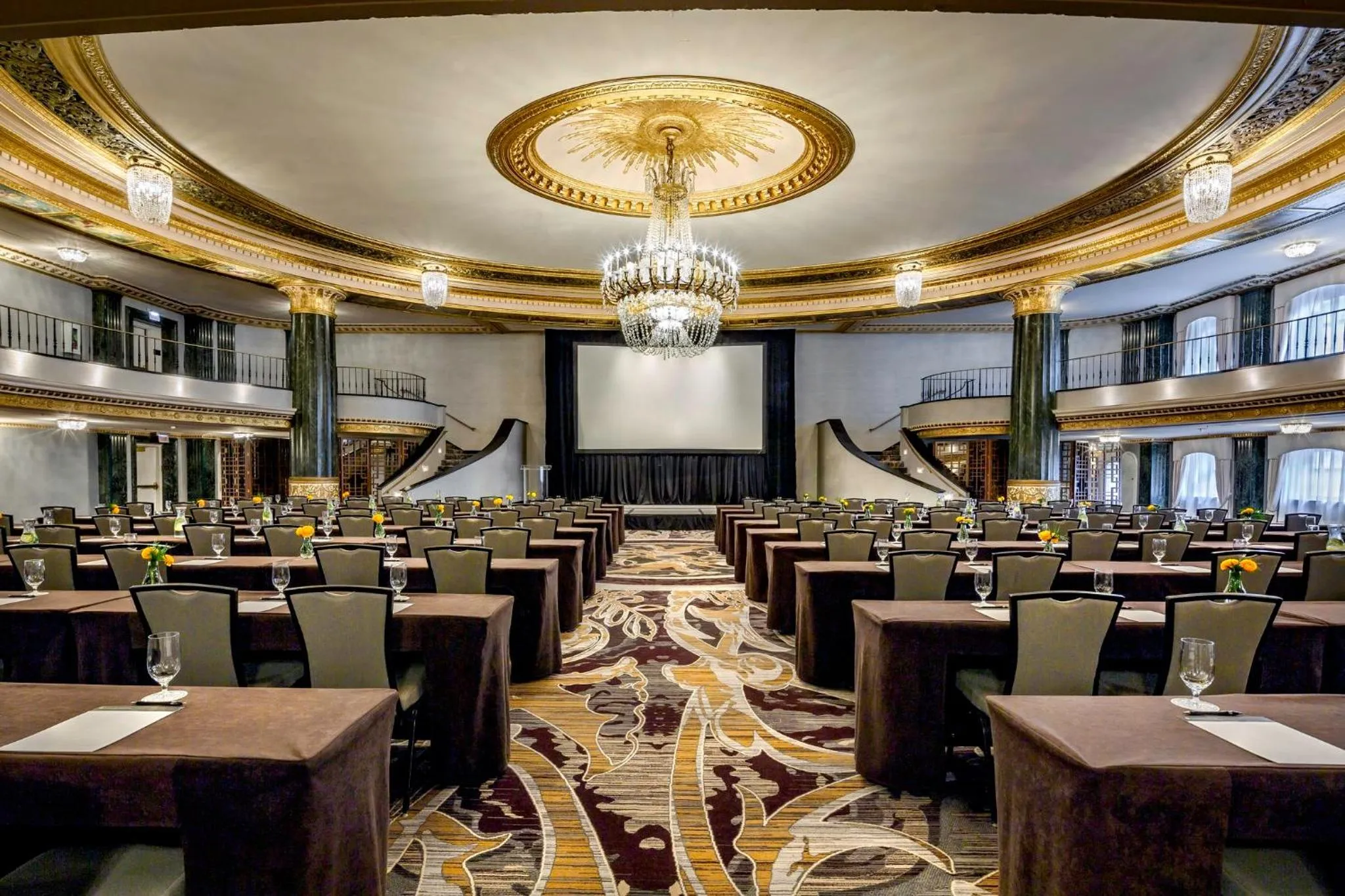 Meeting/conference room in InterContinental Chicago Magnificent Mile by IHG