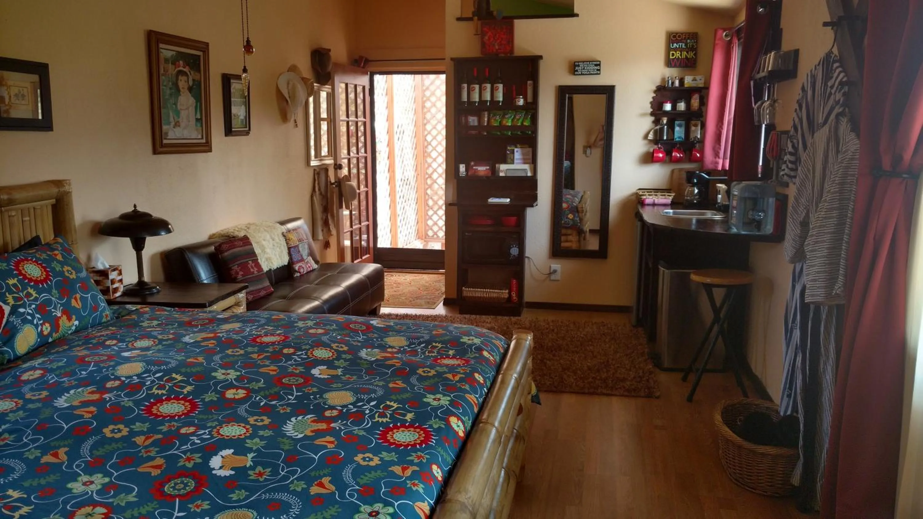 Vinofilia Wine Country Inn