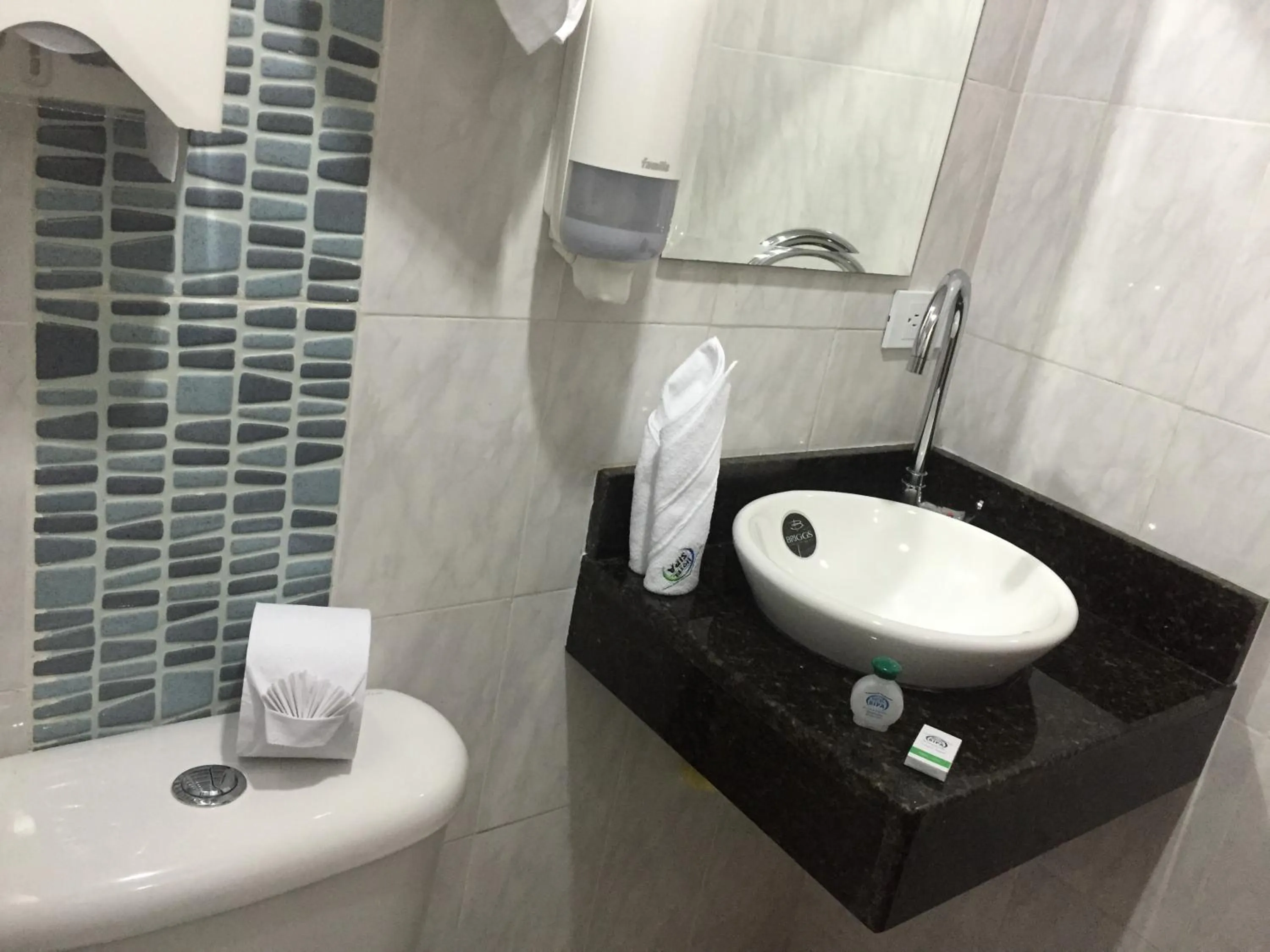 Bathroom in Hotel Sipa