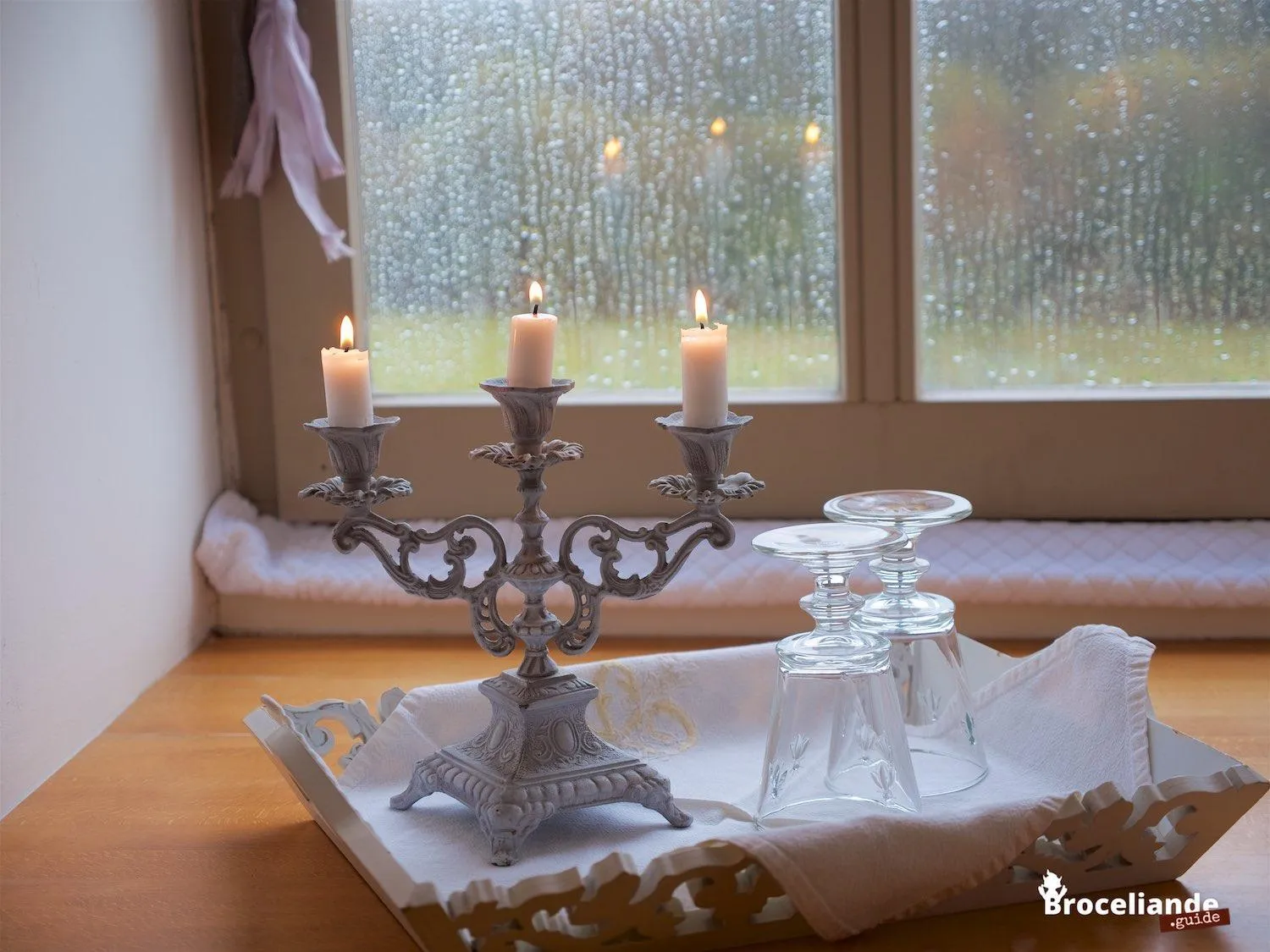 Decorative detail in Château Du Pin - Teritoria