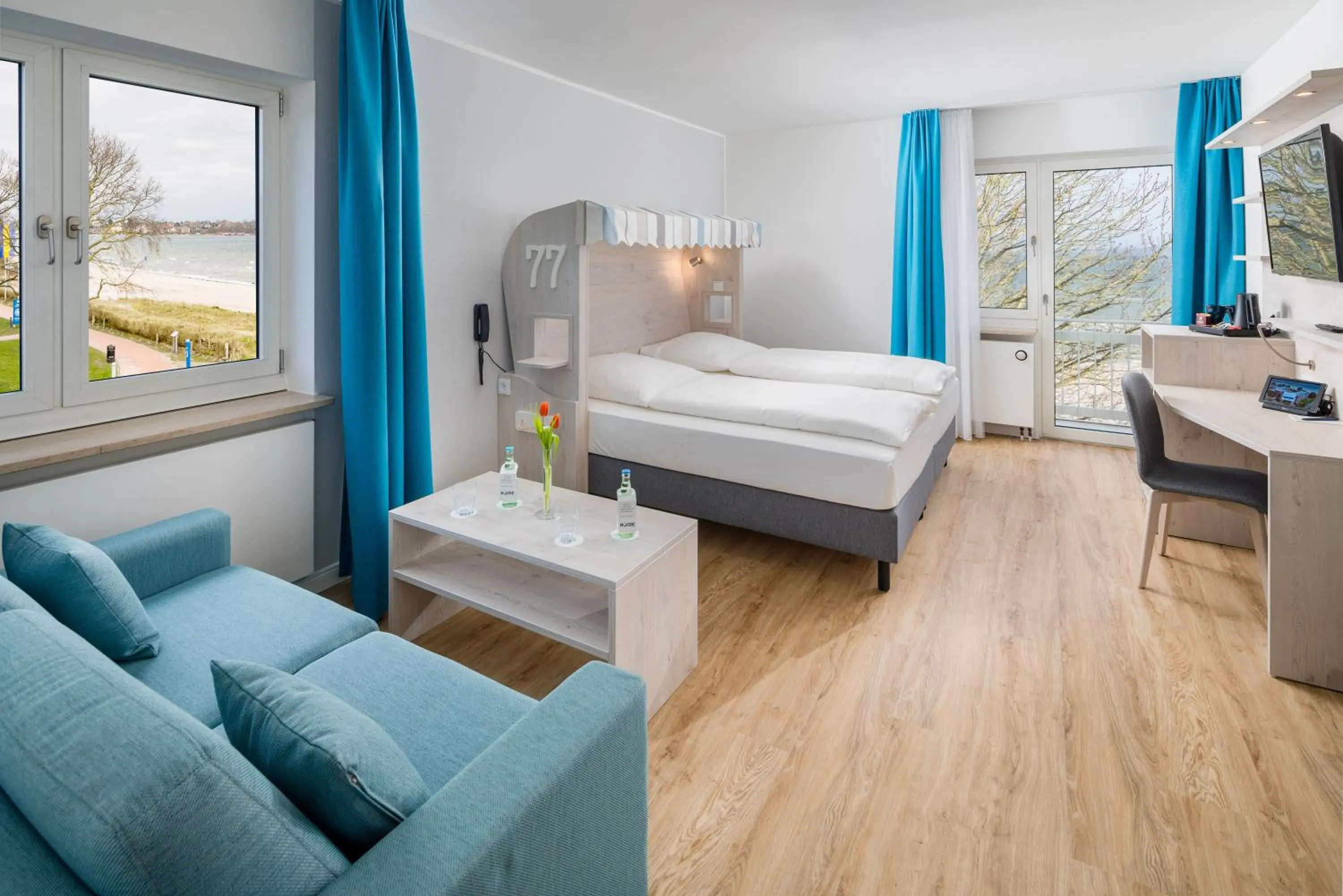 Photo of the whole room, Bed in Stadthotel Eckernförde