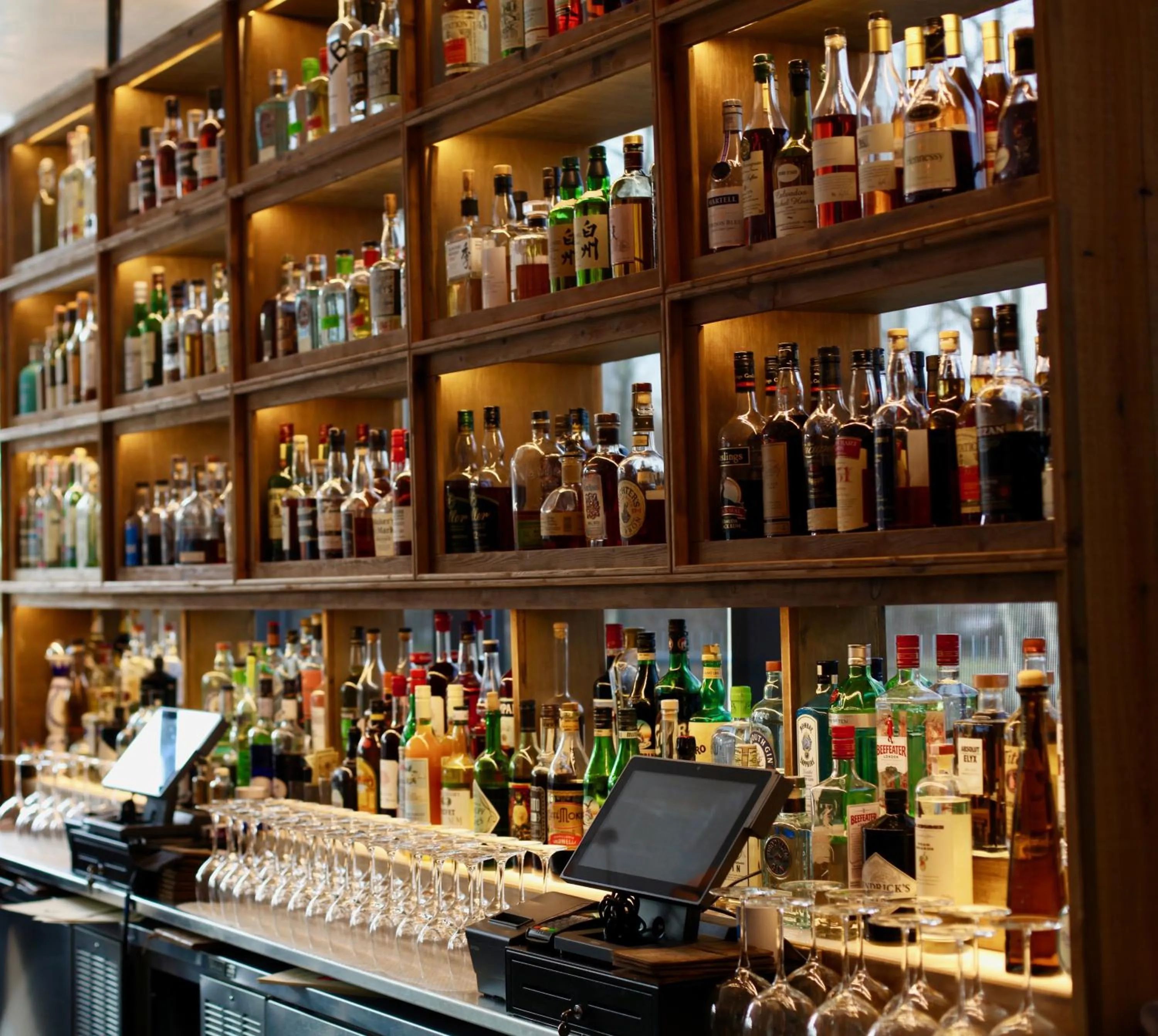 Restaurant/places to eat in 1 Hotel Brooklyn Bridge