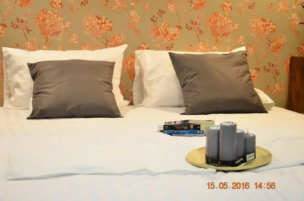 Oriental room (No.3D) in Goodfellas Thong lo Hostel #Check in time needed# Oriental room (No.3D) in Goodfellas Thong lo Hostel #Check in time needed#