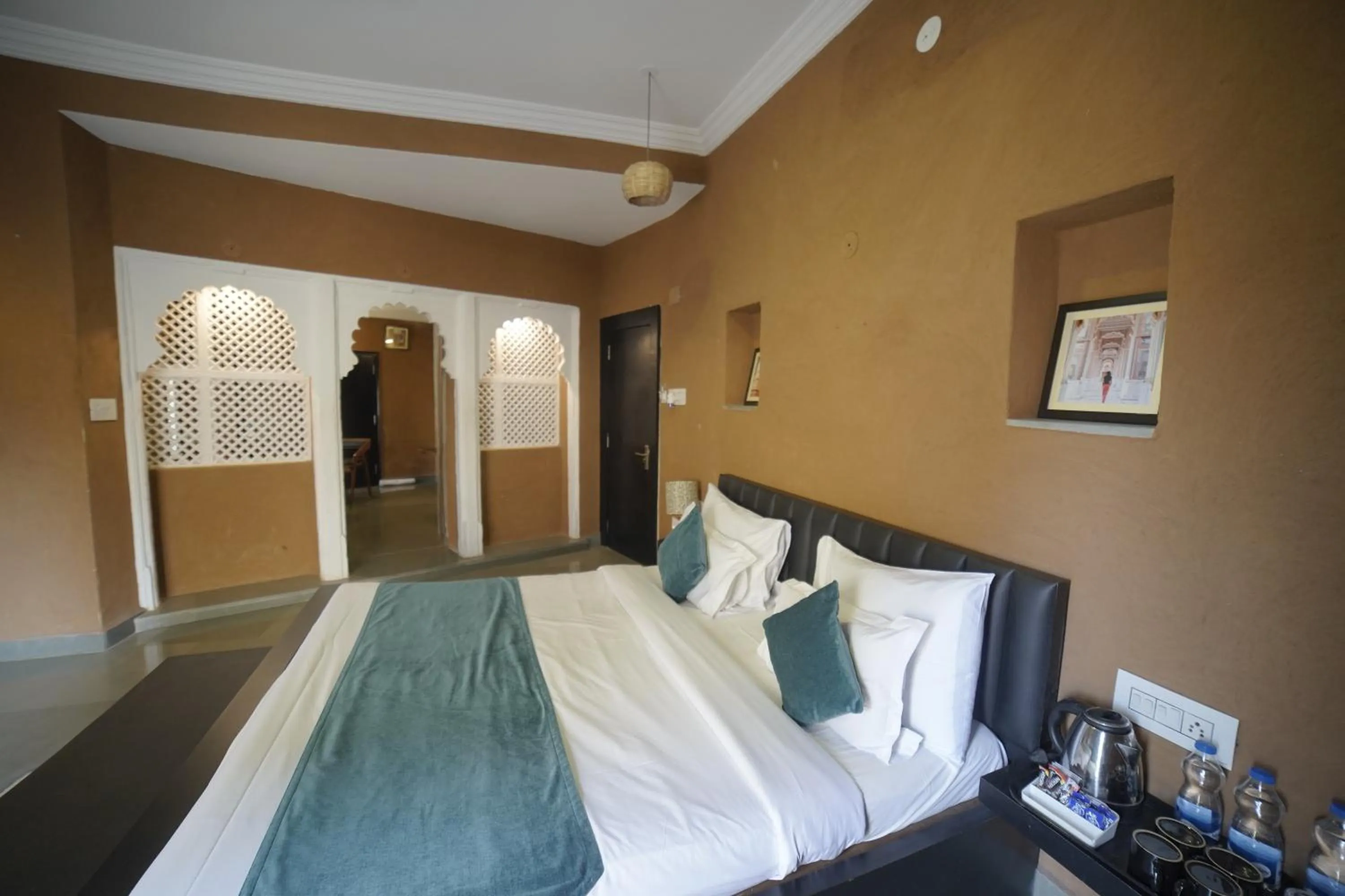 Bed in Hotel Udai Niwas By The Lake