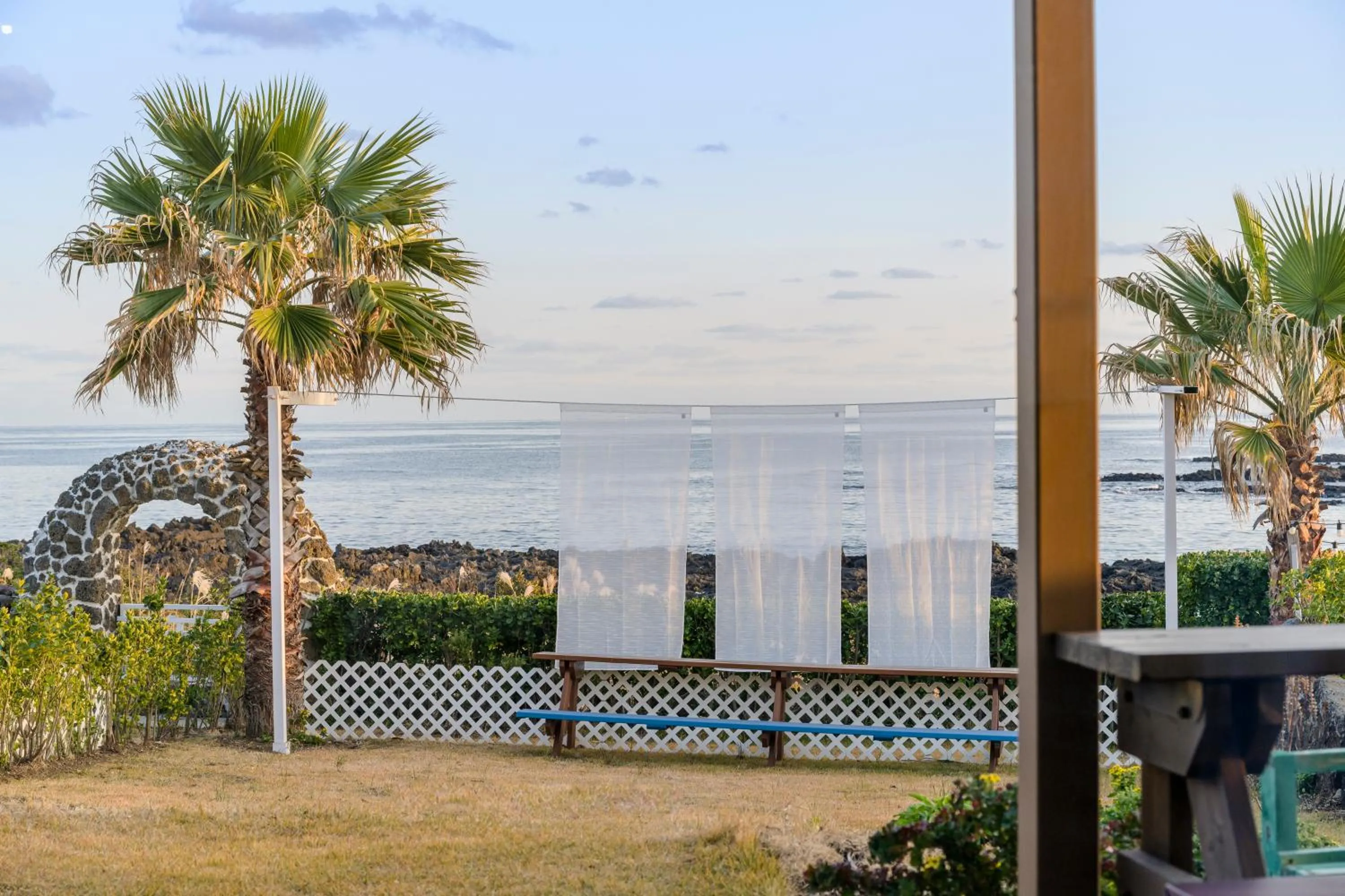 Sea view in Jeju Turning point Pension