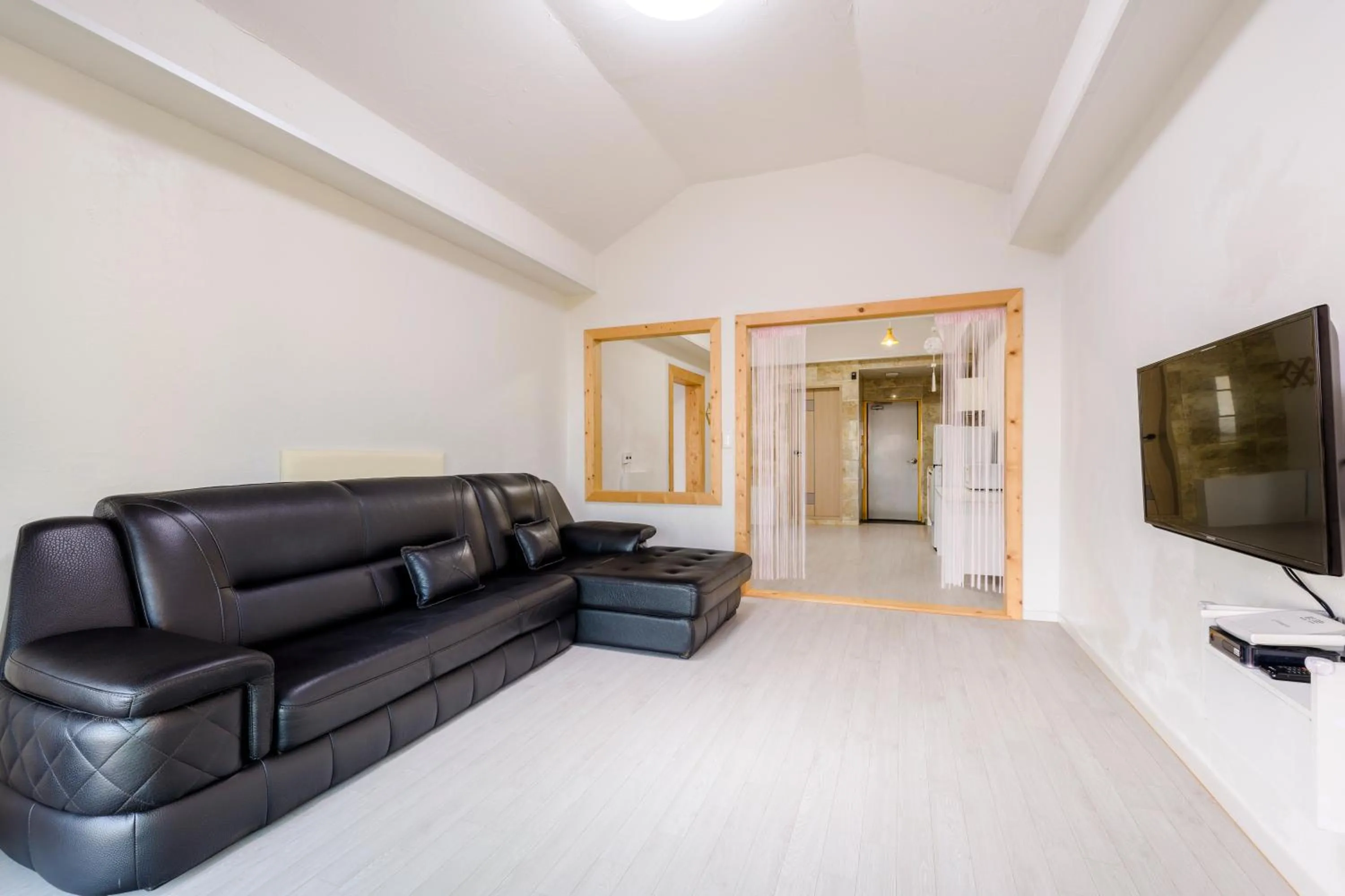 TV and multimedia in Jeju Turning point Pension