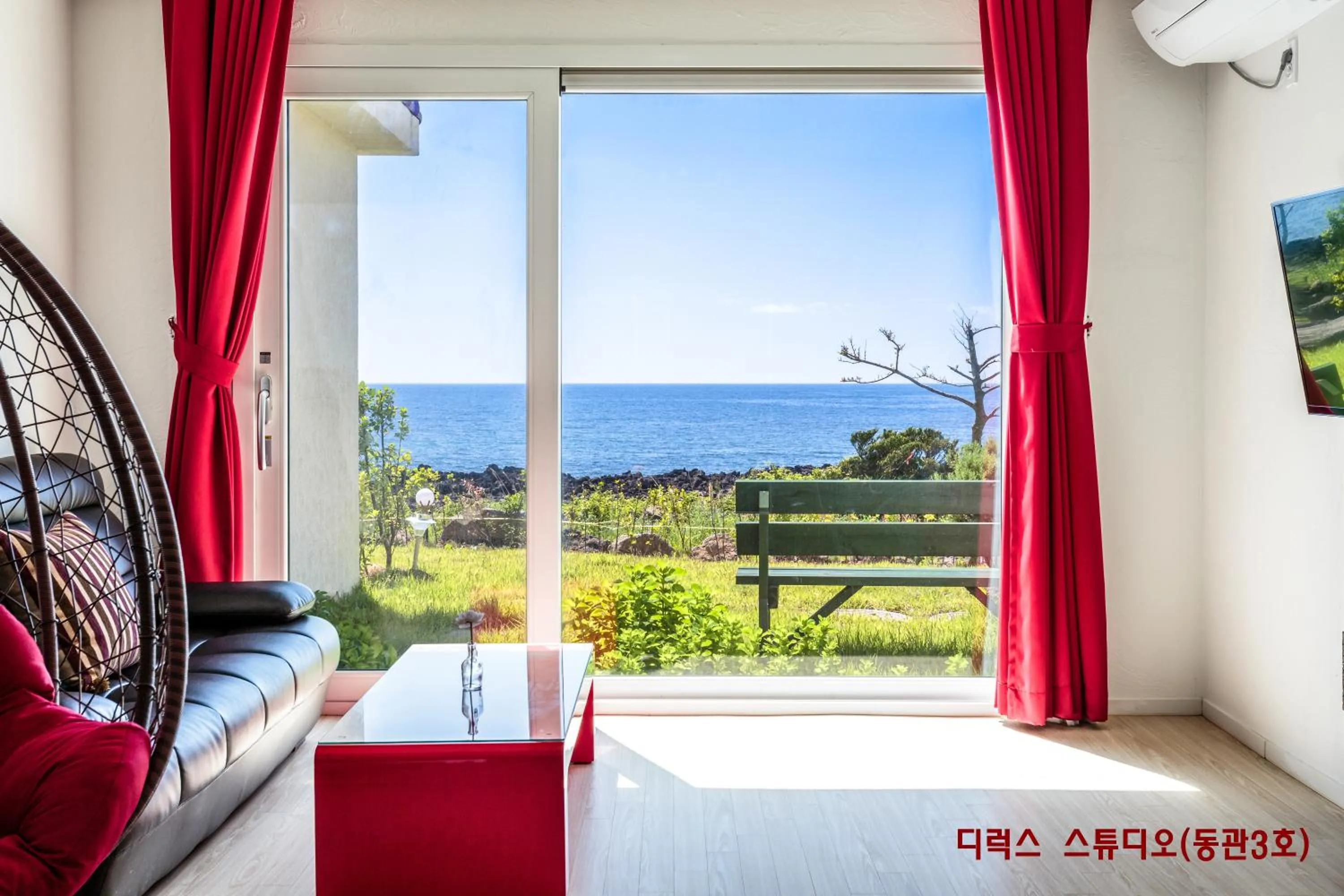 Living room in Jeju Turning point Pension