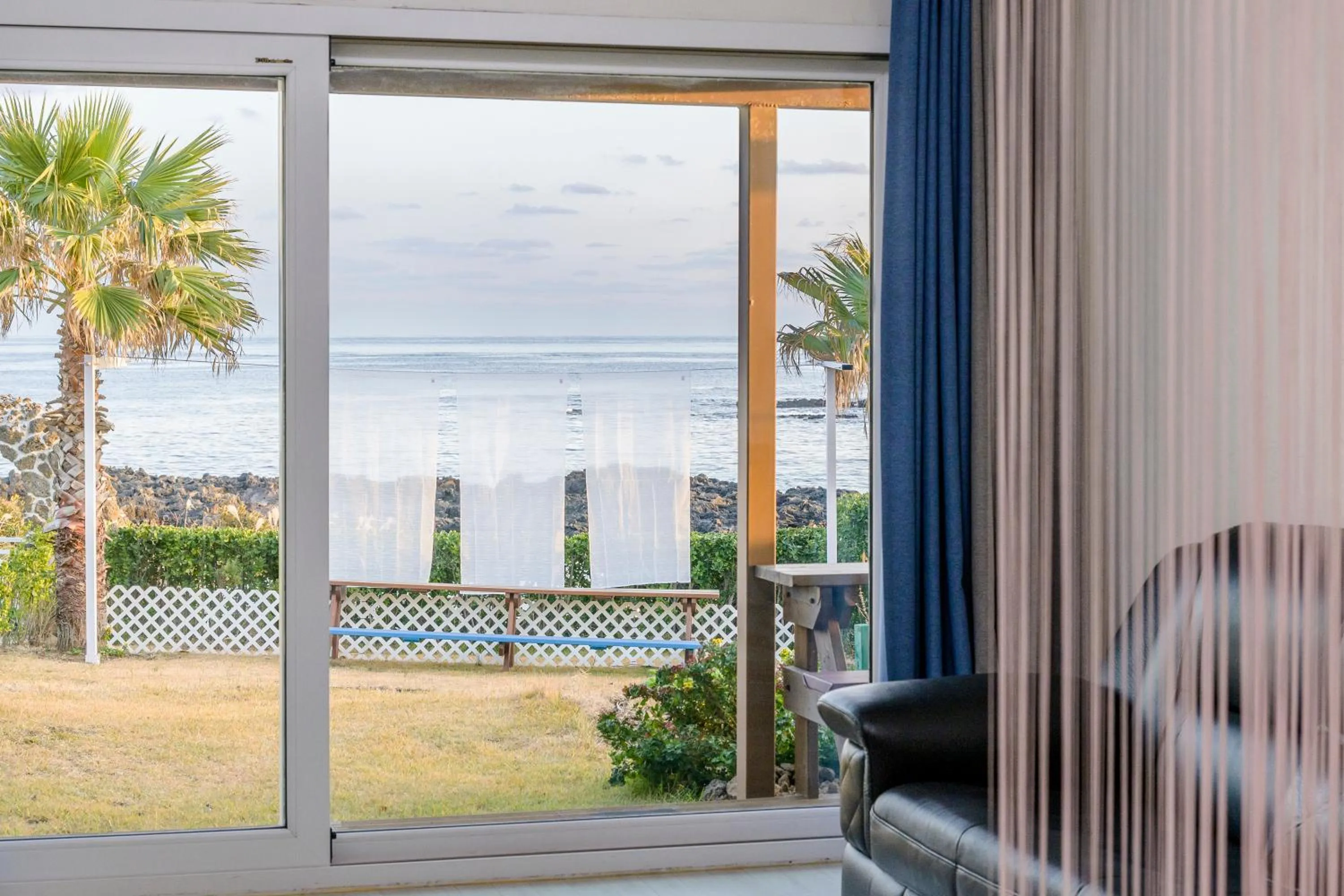 Garden in Jeju Turning point Pension