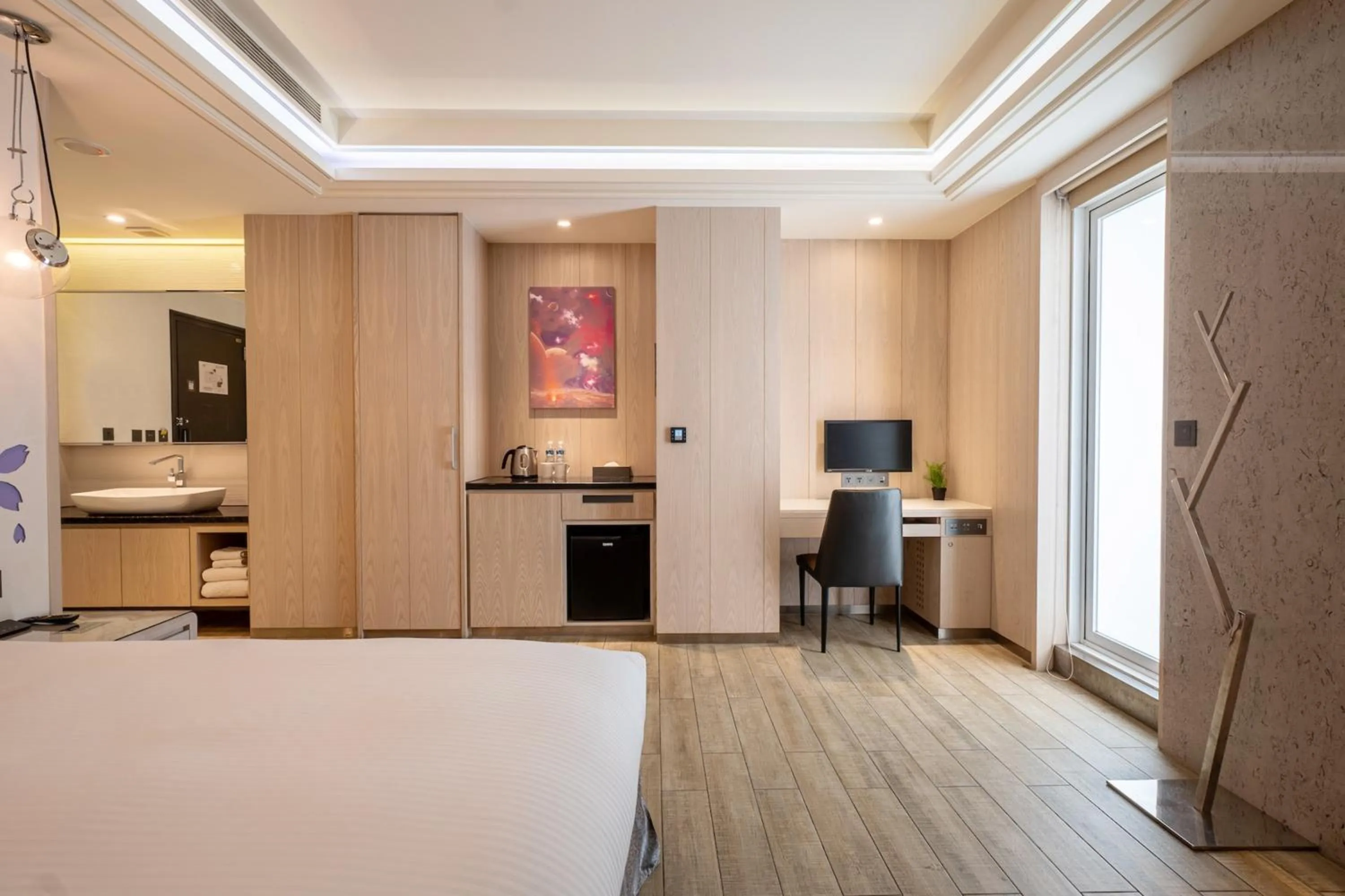 Photo of the whole room, Bed in Guide Hotel Taichung Ziyou