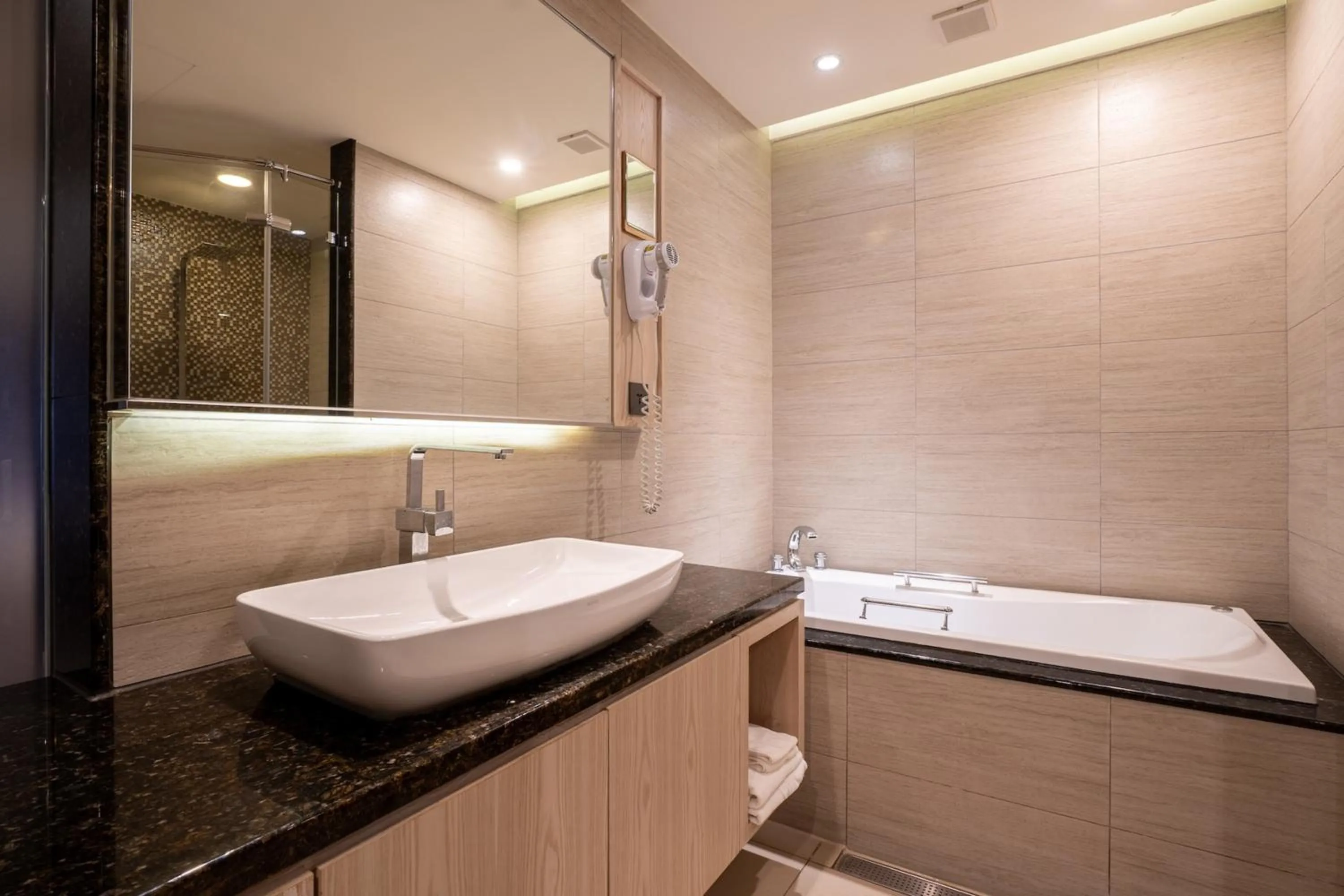 Bathroom in Guide Hotel Taichung Ziyou