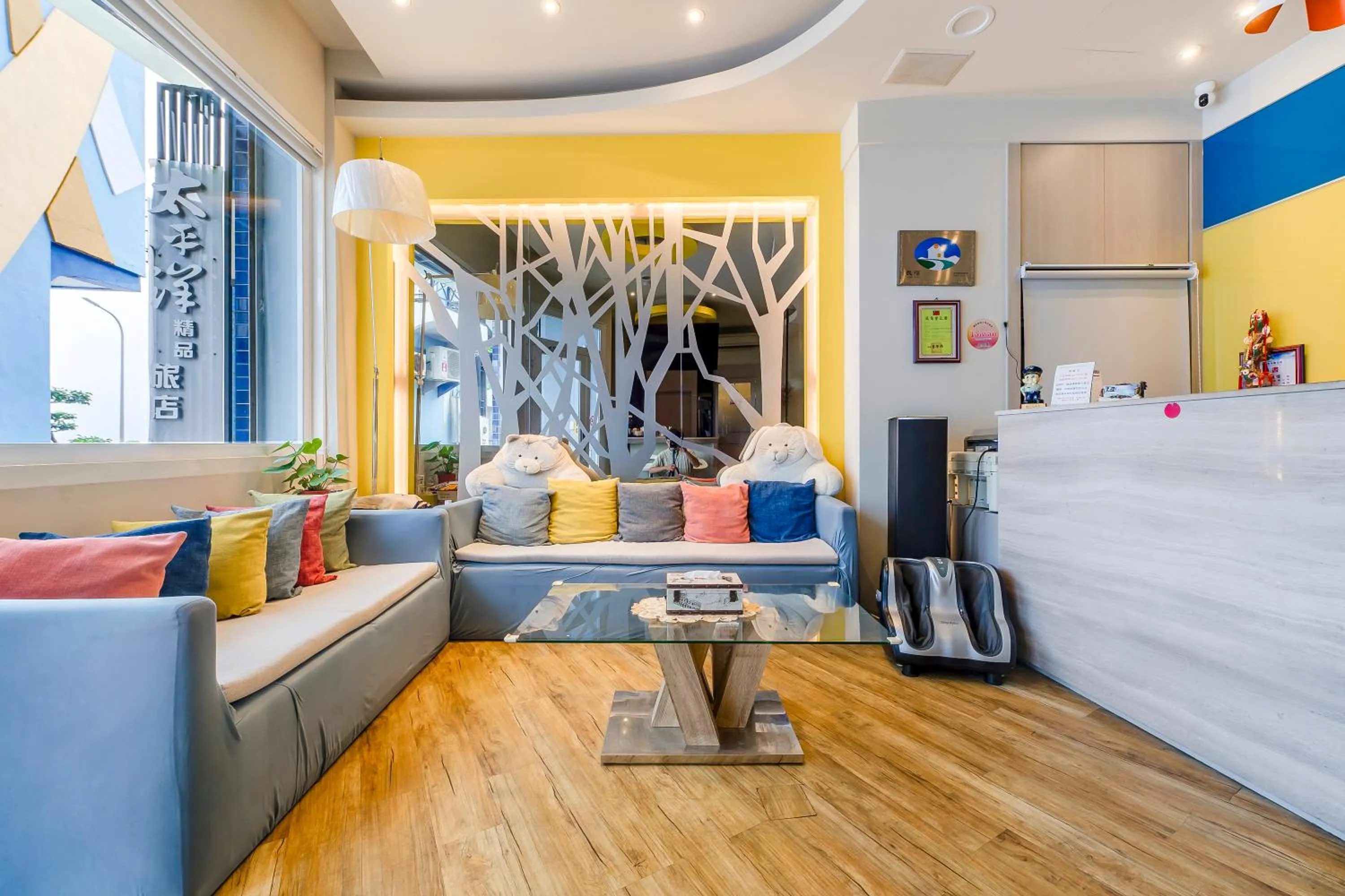 Lobby or reception in Pacific Inn