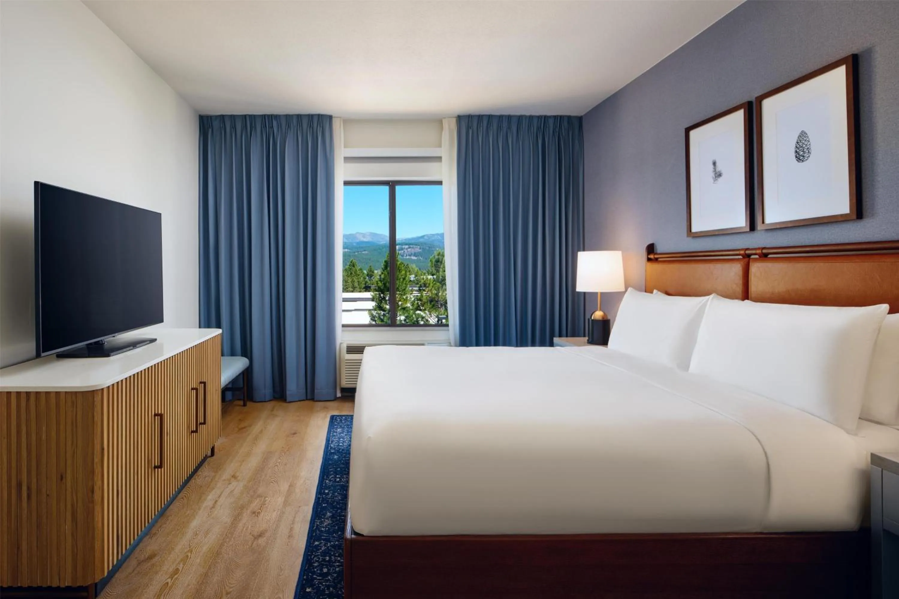 Bed in Martis Valley Lodge, Tapestry Collection by Hilton