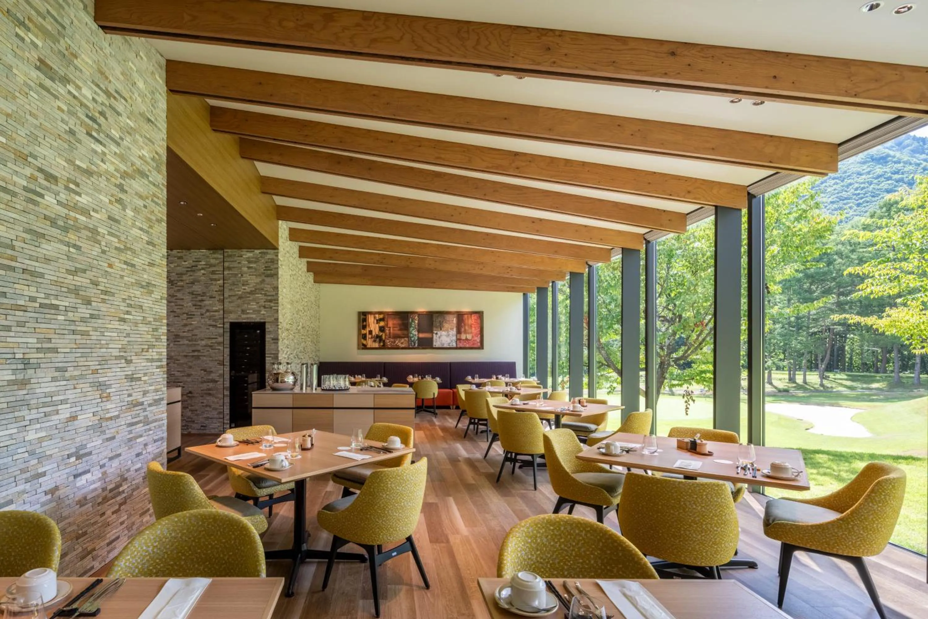 Restaurant/places to eat in Holiday Inn Resort Shinano-Omachi Kuroyon by IHG