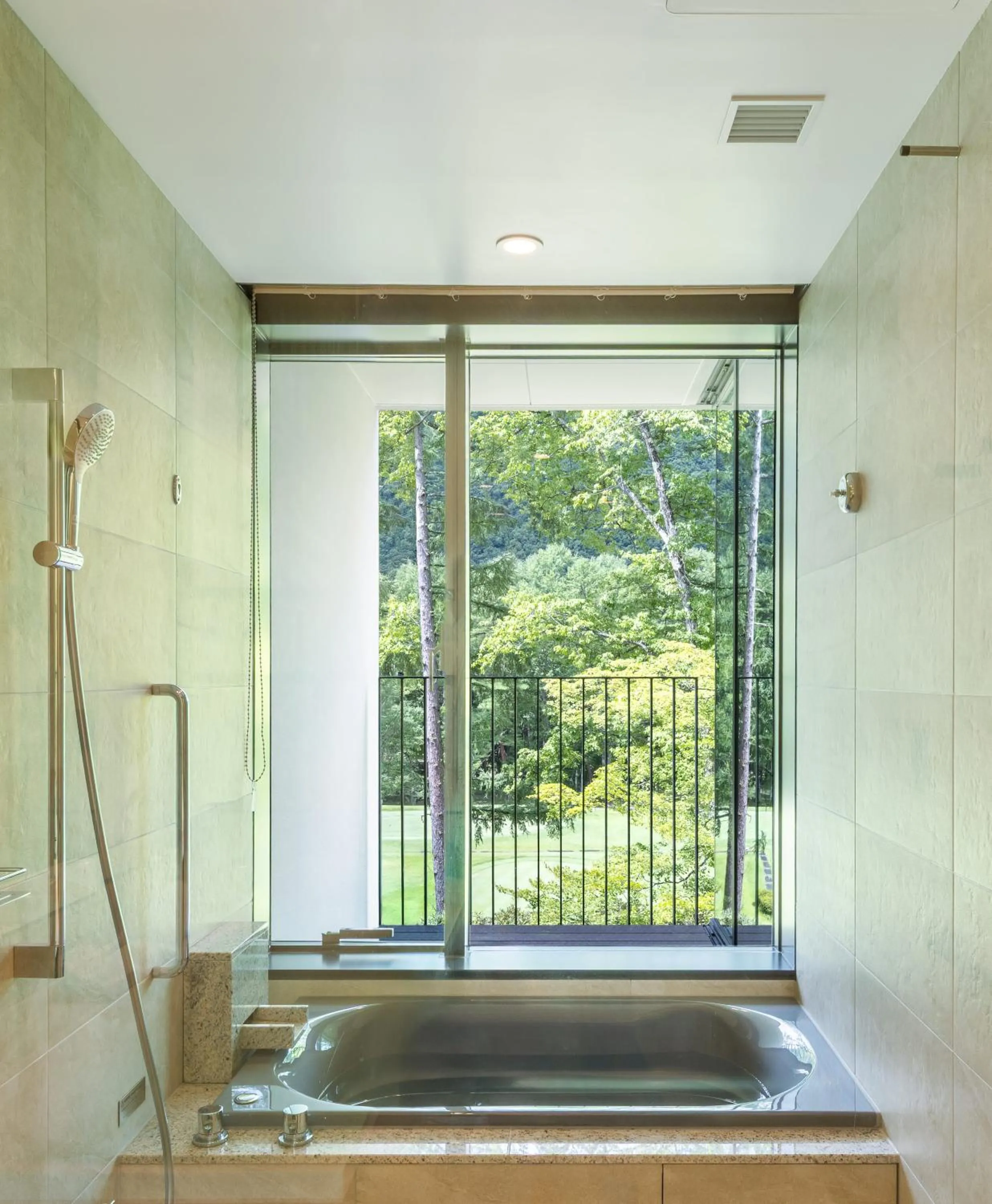 Bathroom in Holiday Inn Resort Shinano-Omachi Kuroyon by IHG