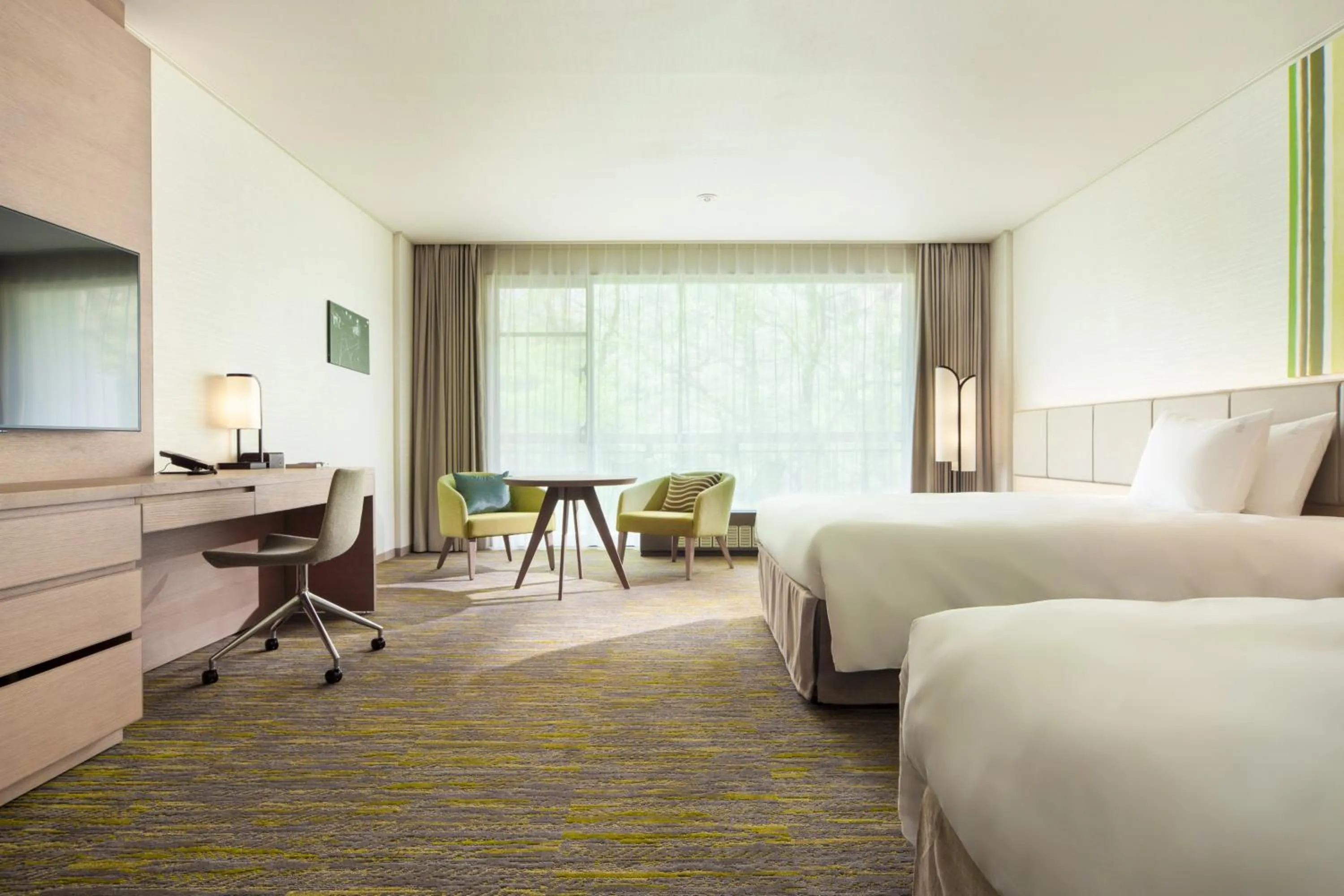 Photo of the whole room, Bed in Holiday Inn Resort Shinano-Omachi Kuroyon, an IHG Hotel