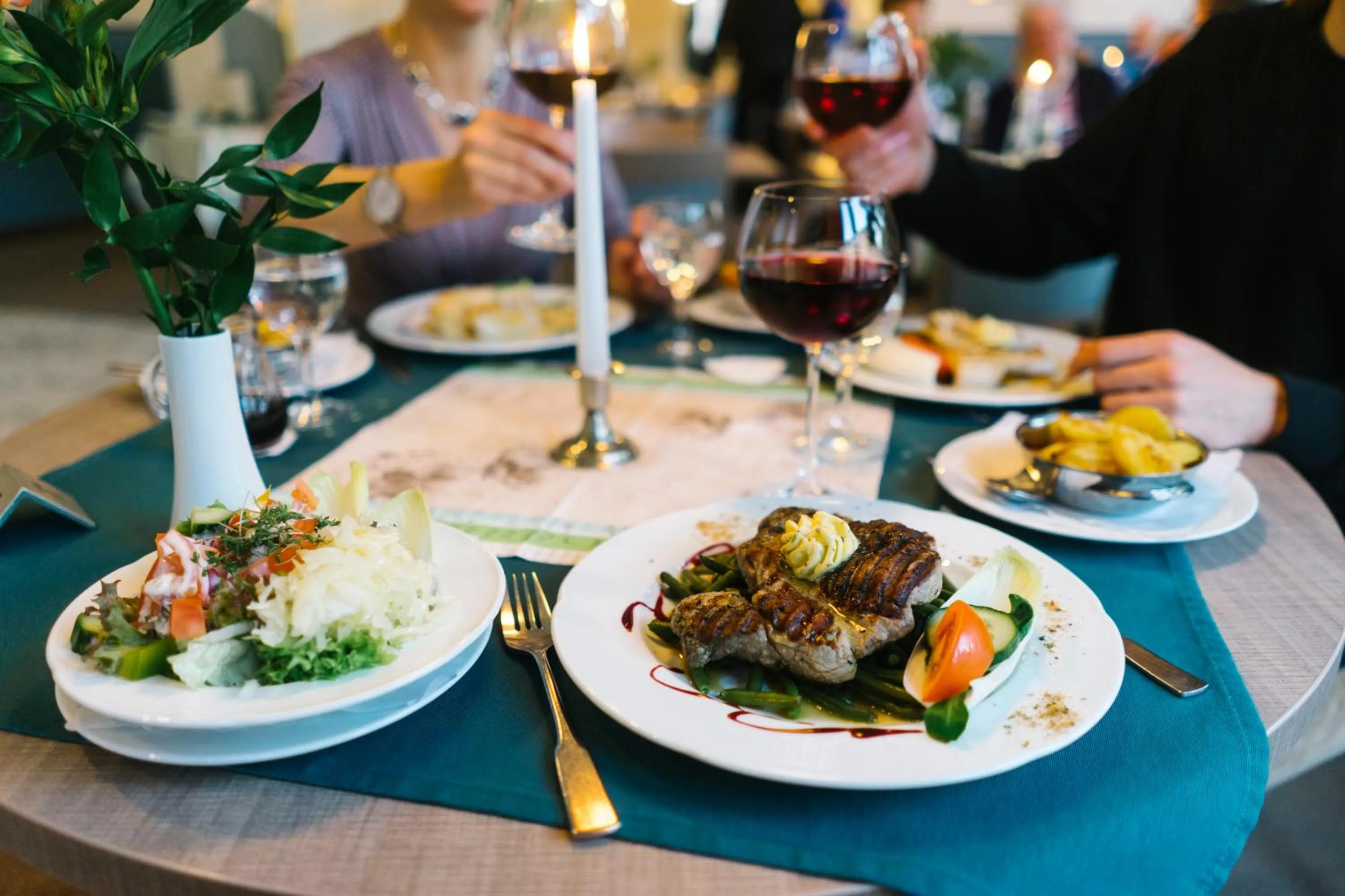 Restaurant/places to eat in Aparthotel Kachelot