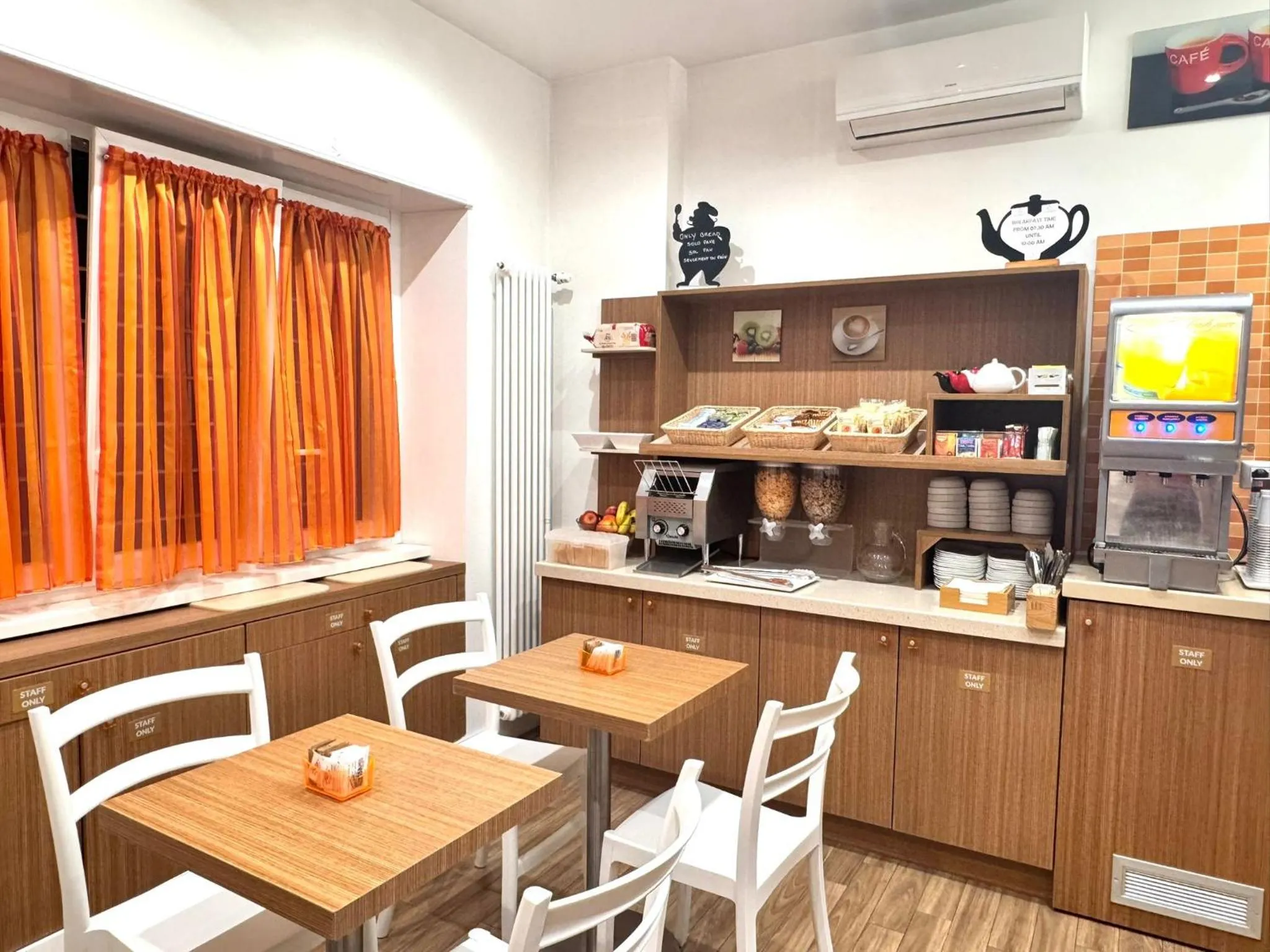 Breakfast in Vatican Relais Rome