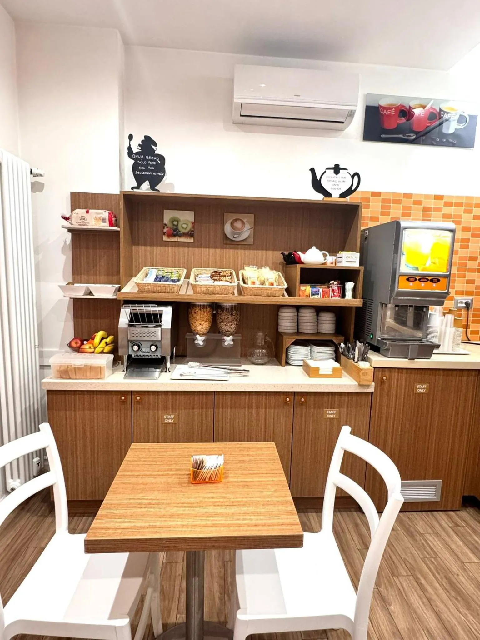 Breakfast in Vatican Relais Rome