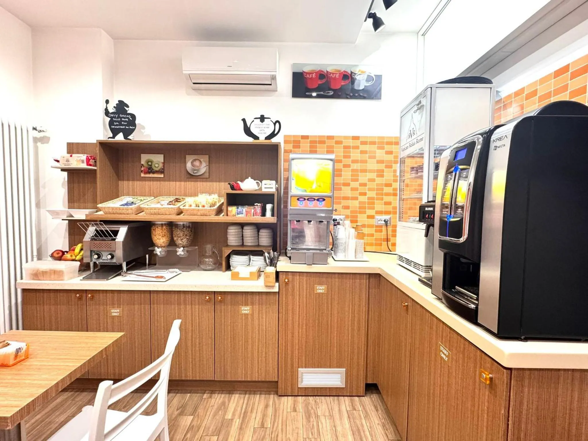 Breakfast in Vatican Relais Rome