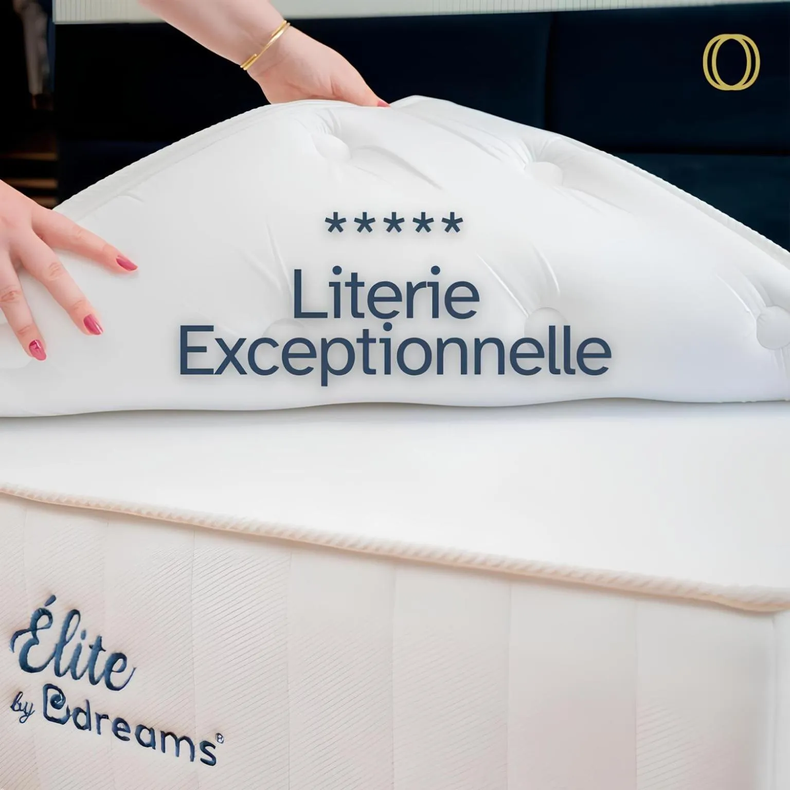 Bed in BHOMA Bourges - Hôtel