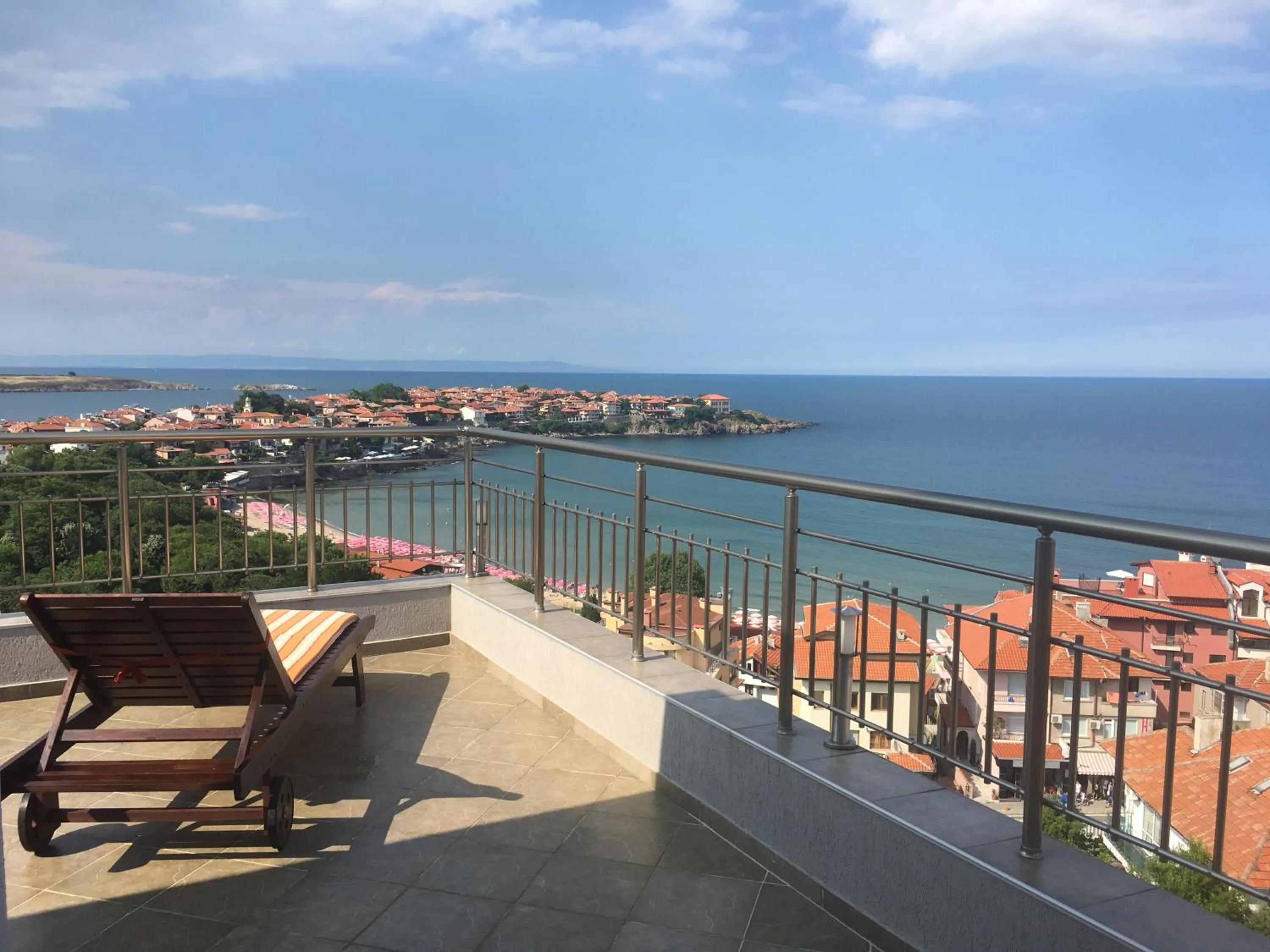 Sea view in Family Hotel Radiana