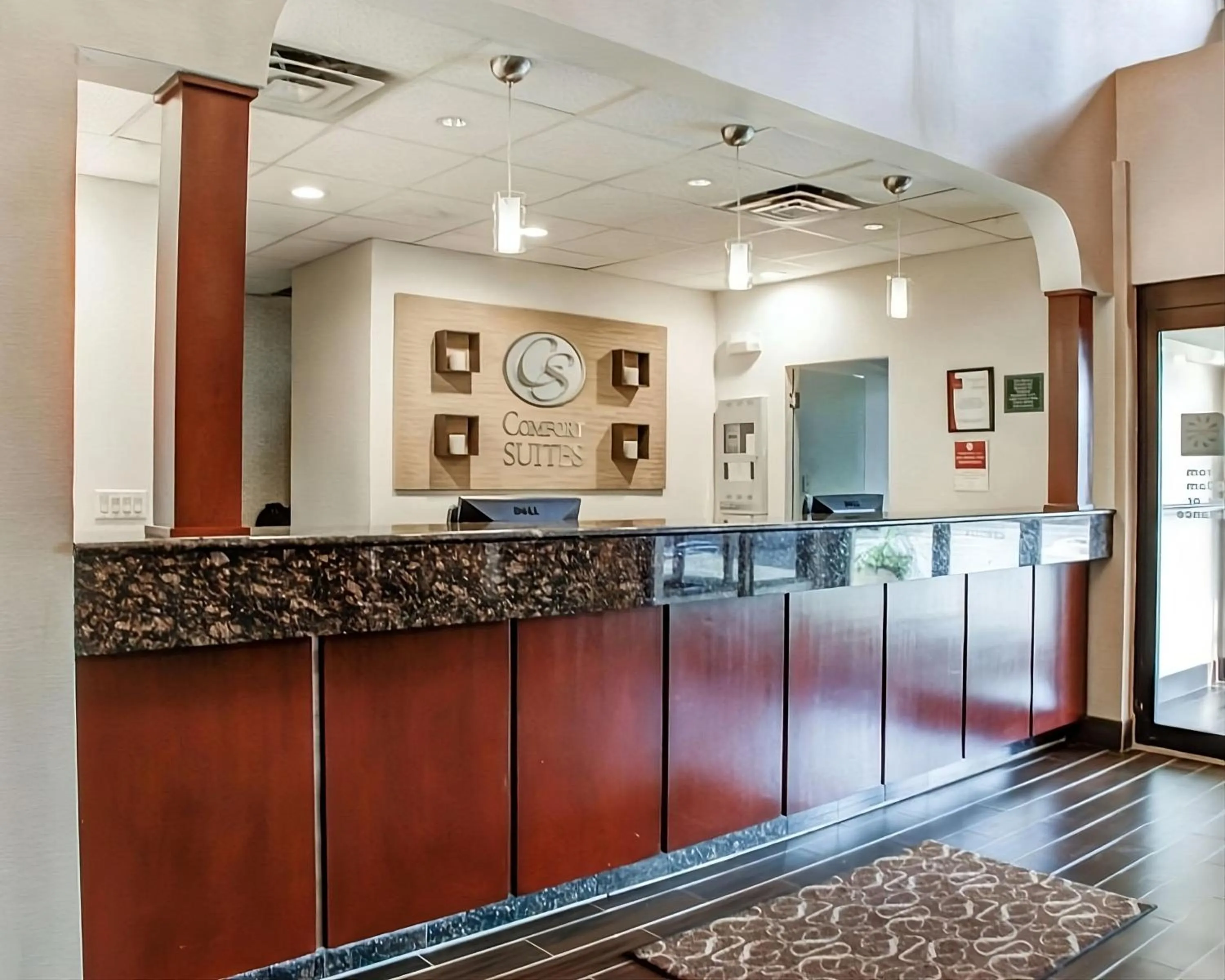 Lobby or reception in Comfort Suites Lombard - Addison