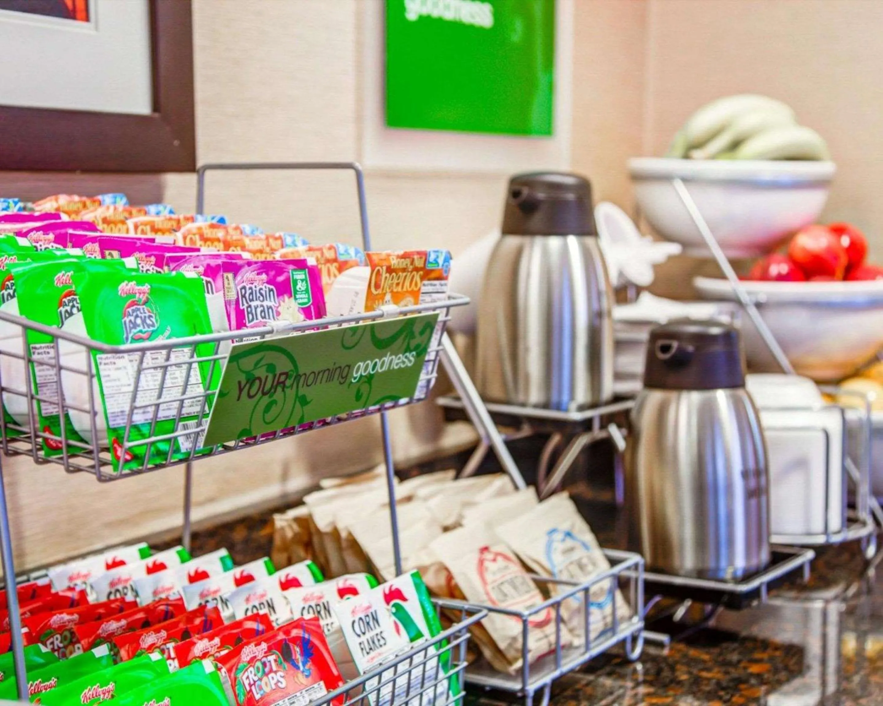 Breakfast in Comfort Suites Lombard - Addison