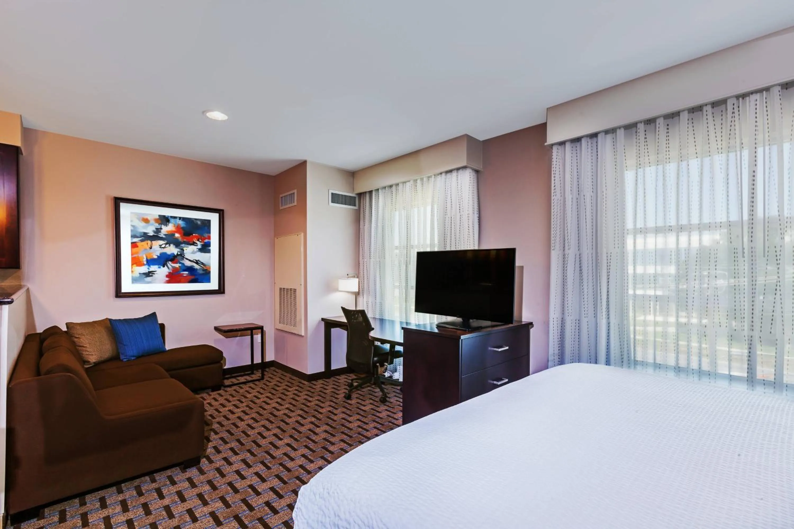 Living room, Bed in Residence Inn by Marriott Austin Northwest/The Domain Area