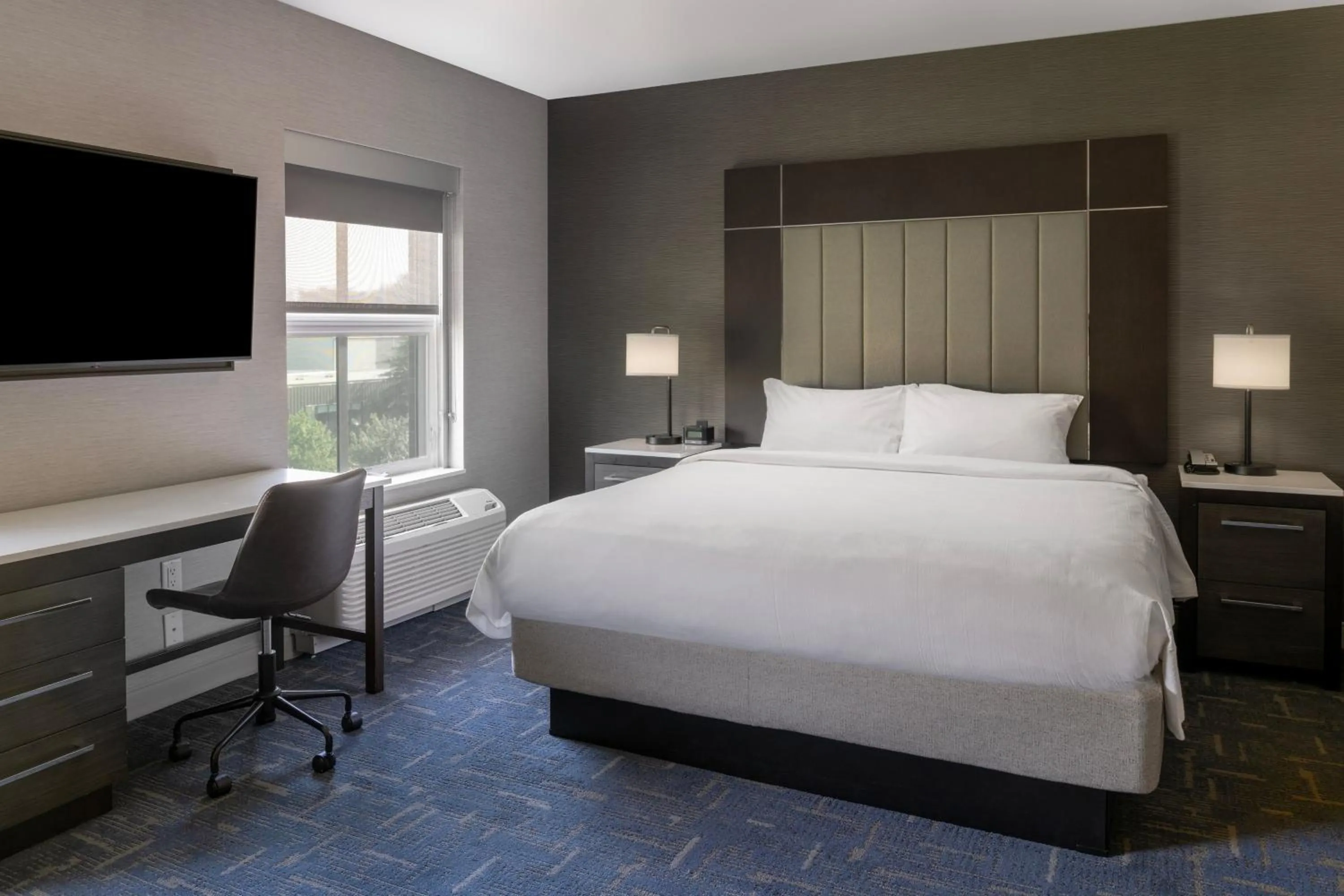 Photo of the whole room, Bed in Residence Inn by Marriott Boston Concord
