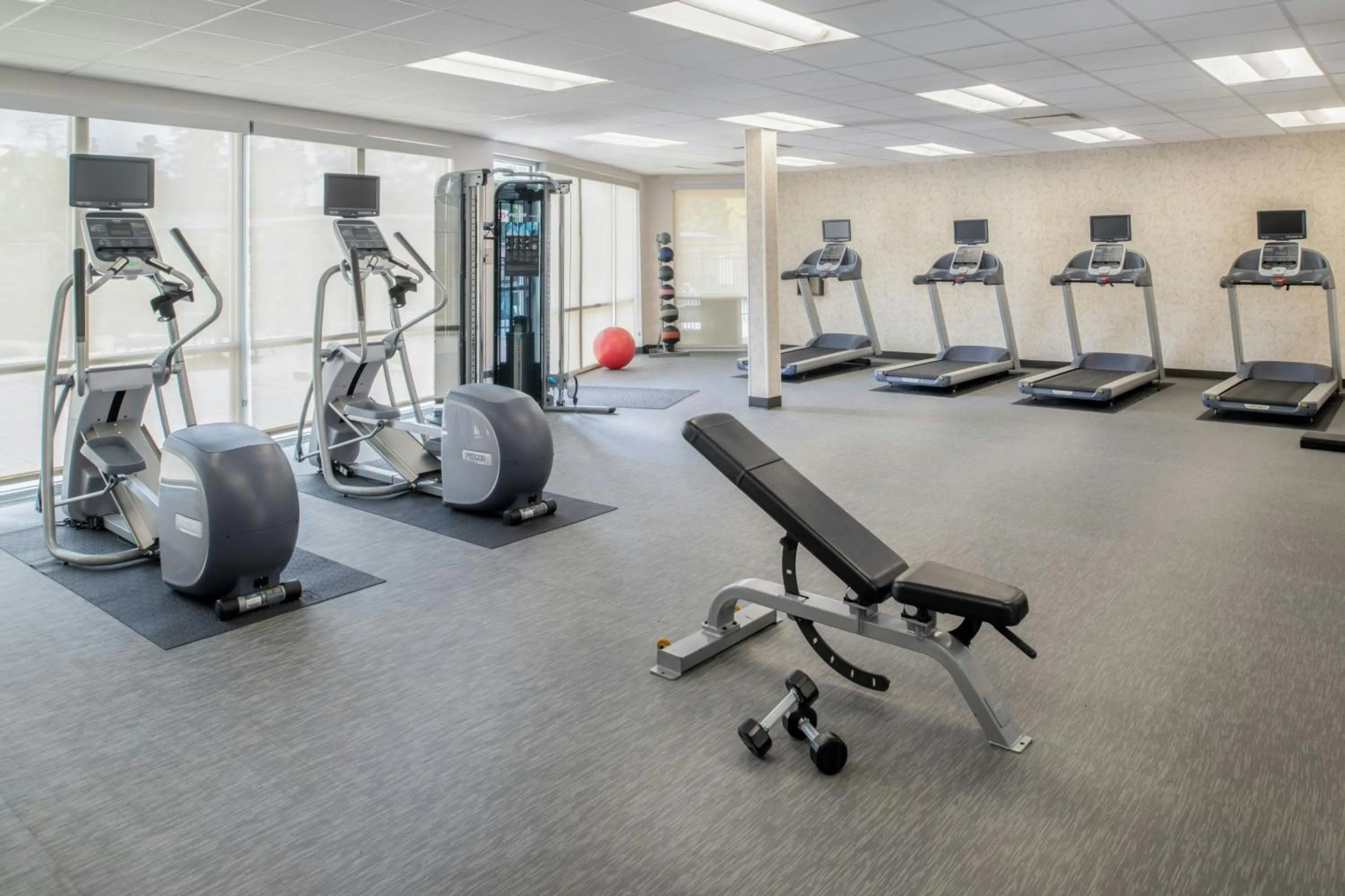 Fitness centre/facilities in Courtyard by Marriott Houston City Place