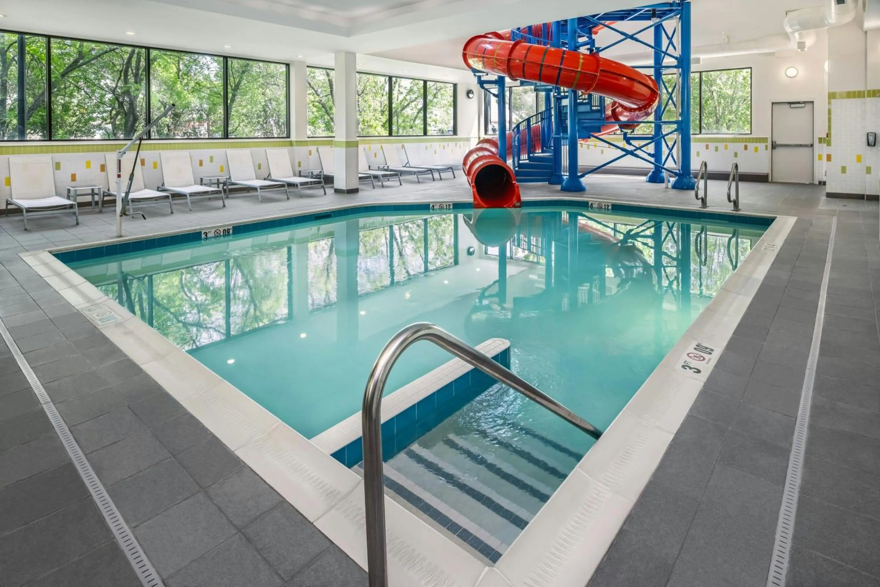 Swimming pool in Fairfield Inn & Suites by Marriott Edmonton North