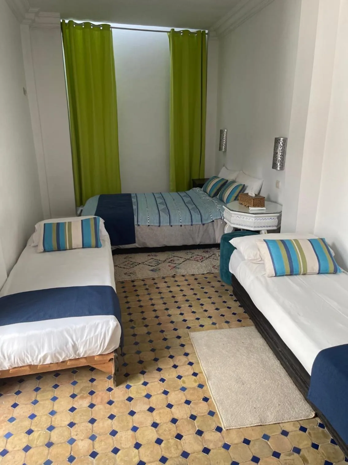 Photo of the whole room, Bed in Riad Aicha