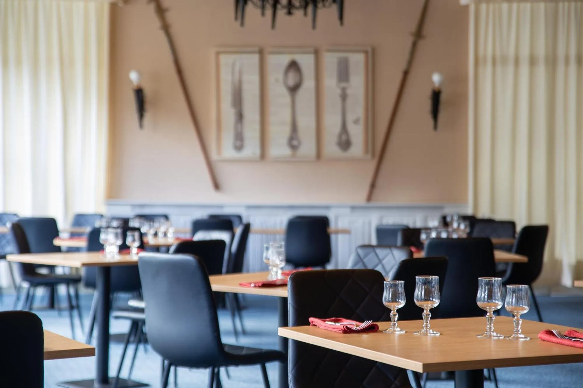 Restaurant/places to eat in Hôtel Restaurant Du Château