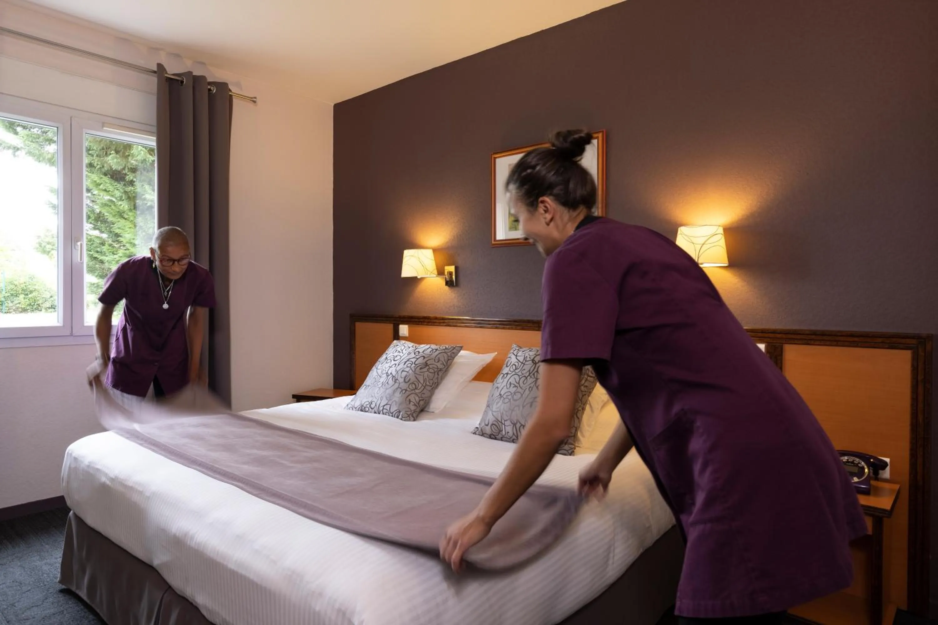 Bed in The Originals City, Hôtel Paray-le-Monial