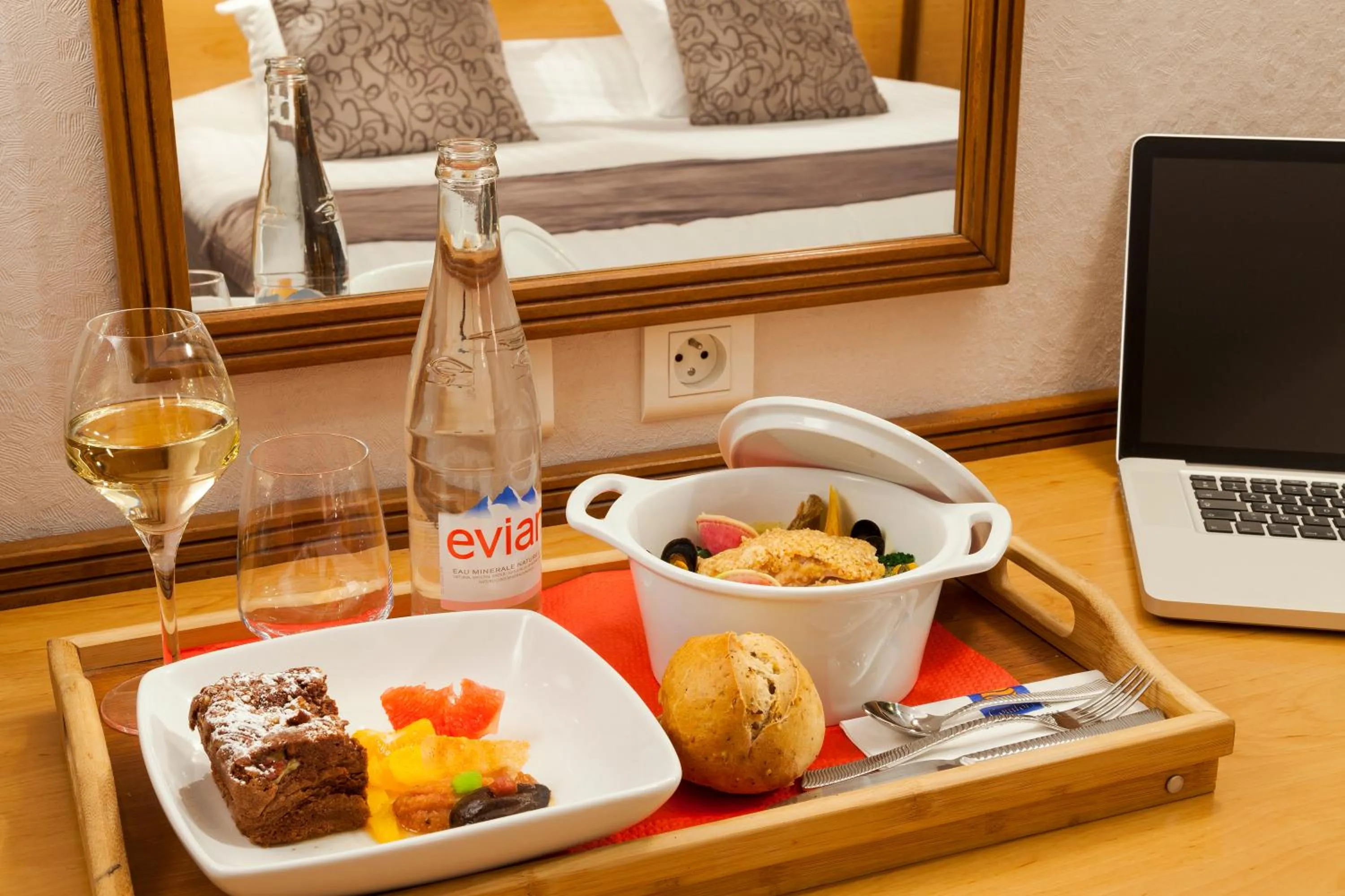 Food and drinks in The Originals City, Hôtel Paray-le-Monial