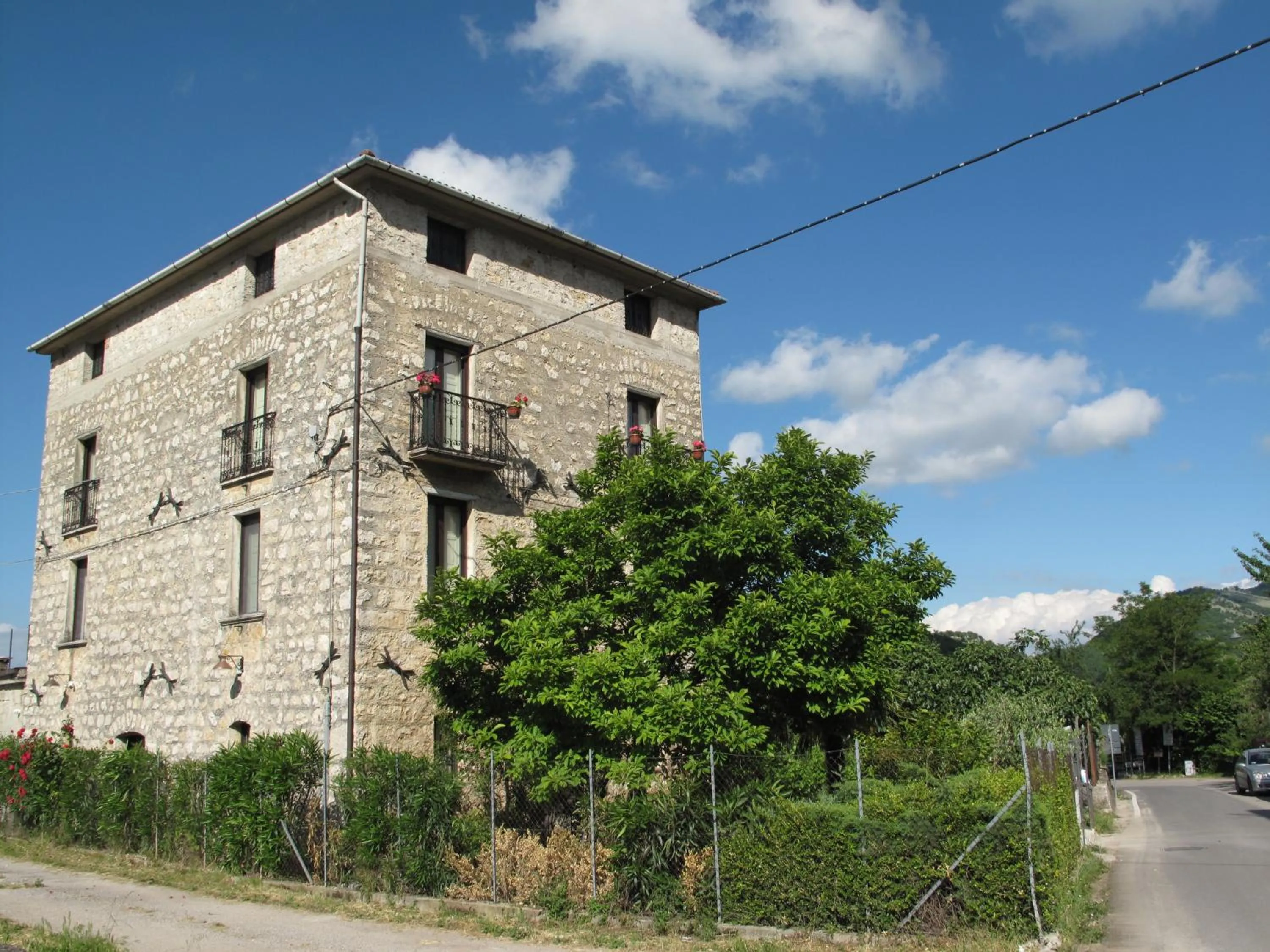 Property building in Casa Sarlo