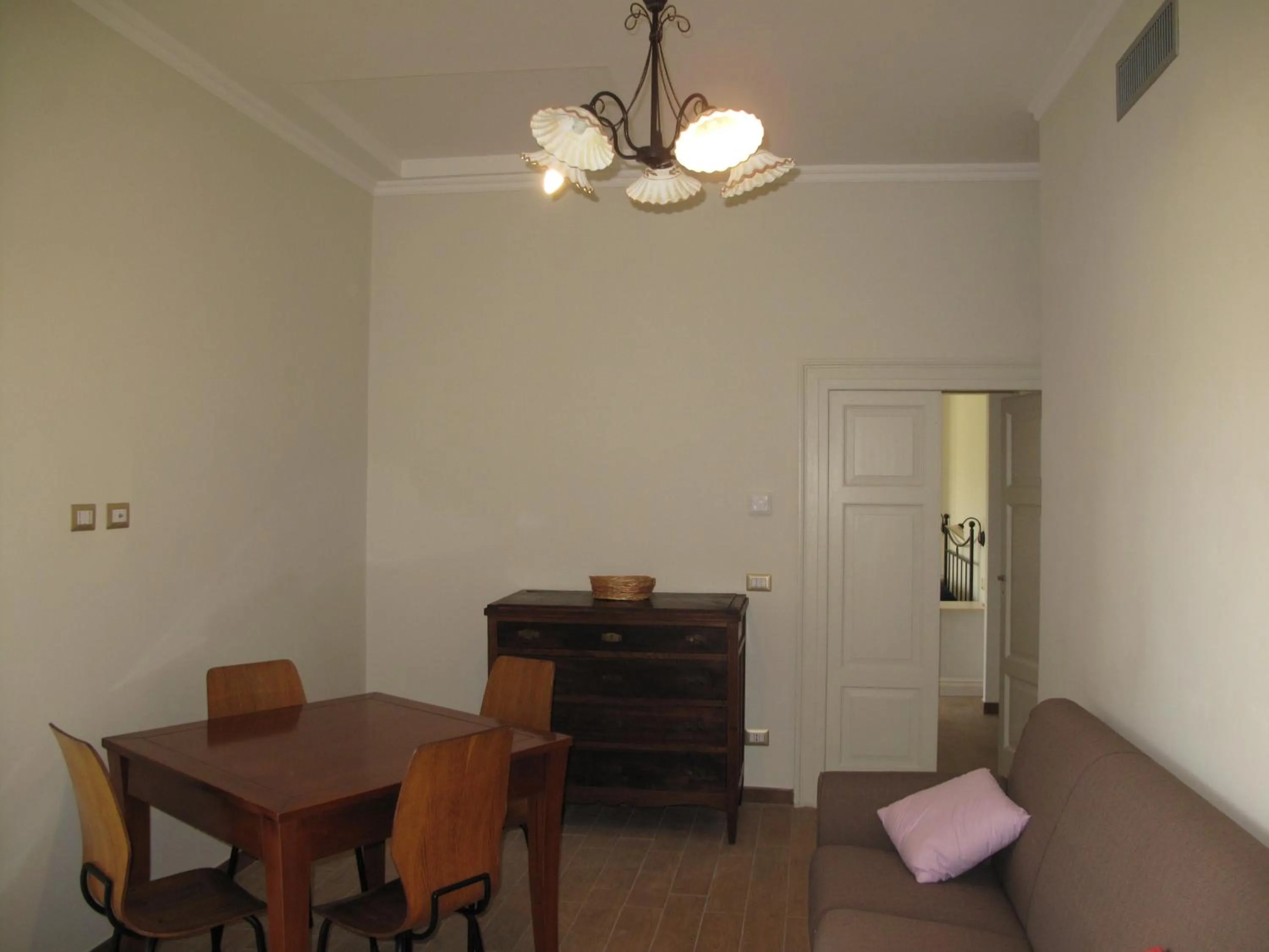 Property building in Casa Sarlo