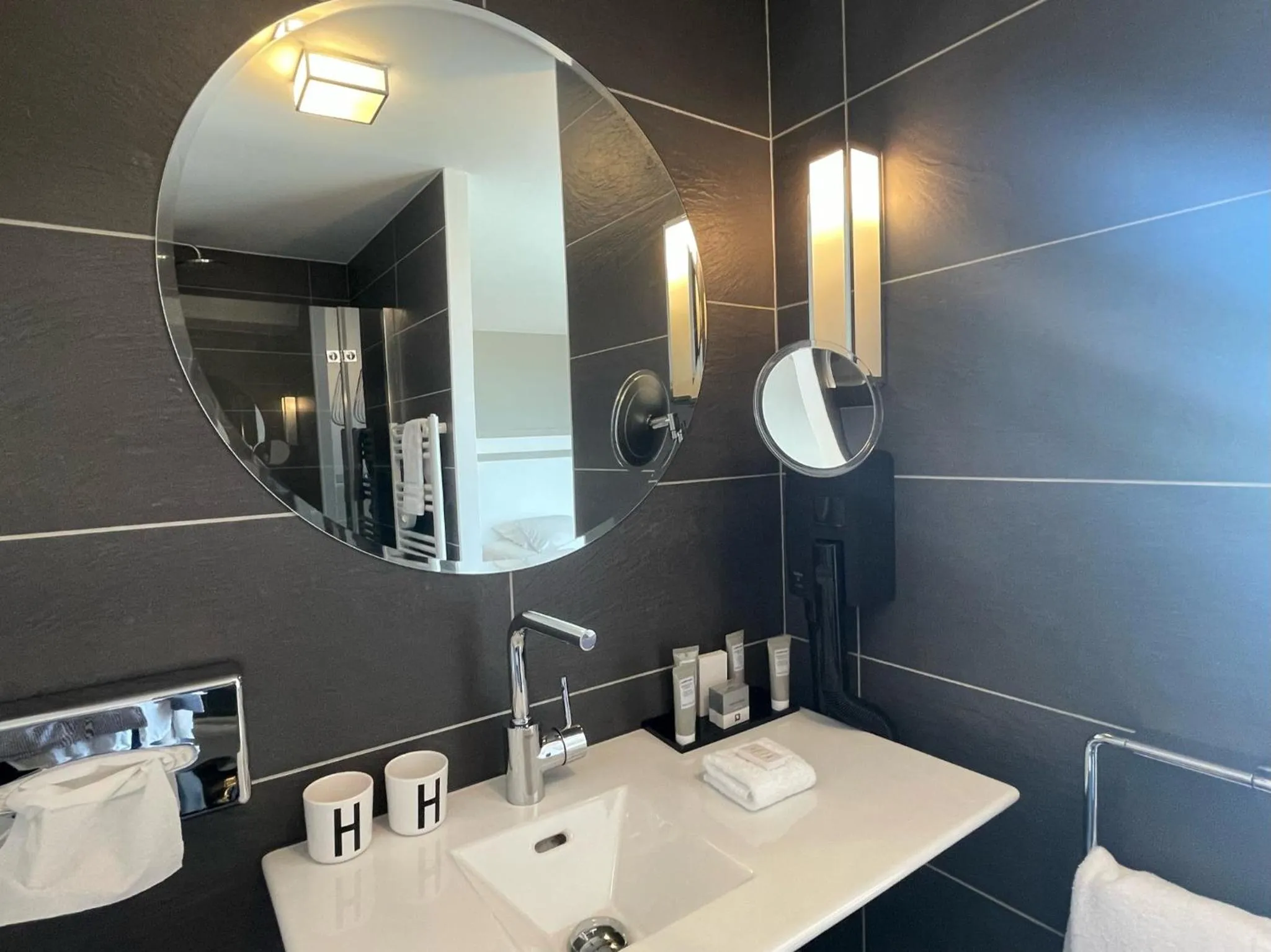 Bathroom in Hôtel - Spa Les Corderies