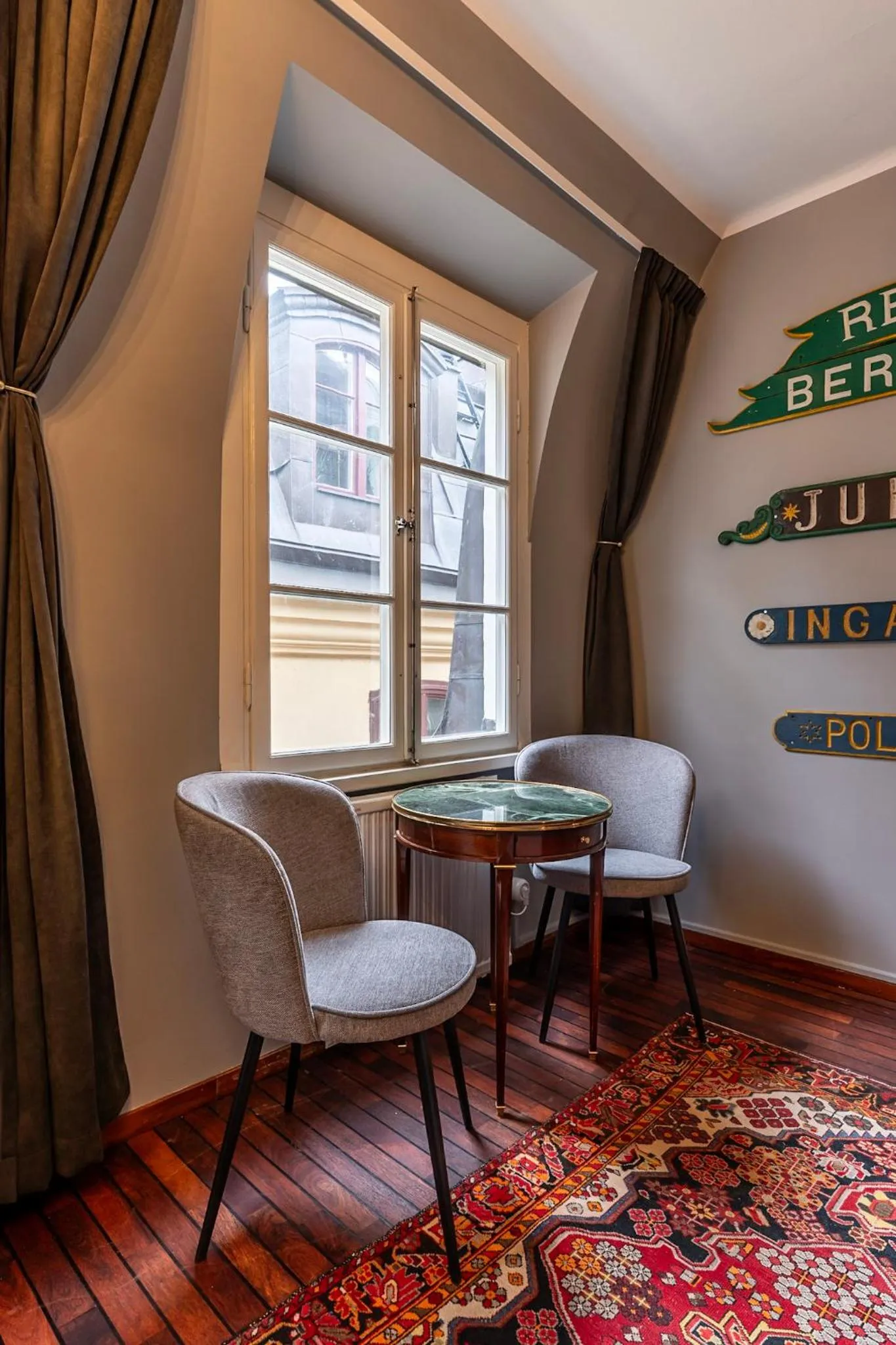 Seating area in Lord Nelson Hotel