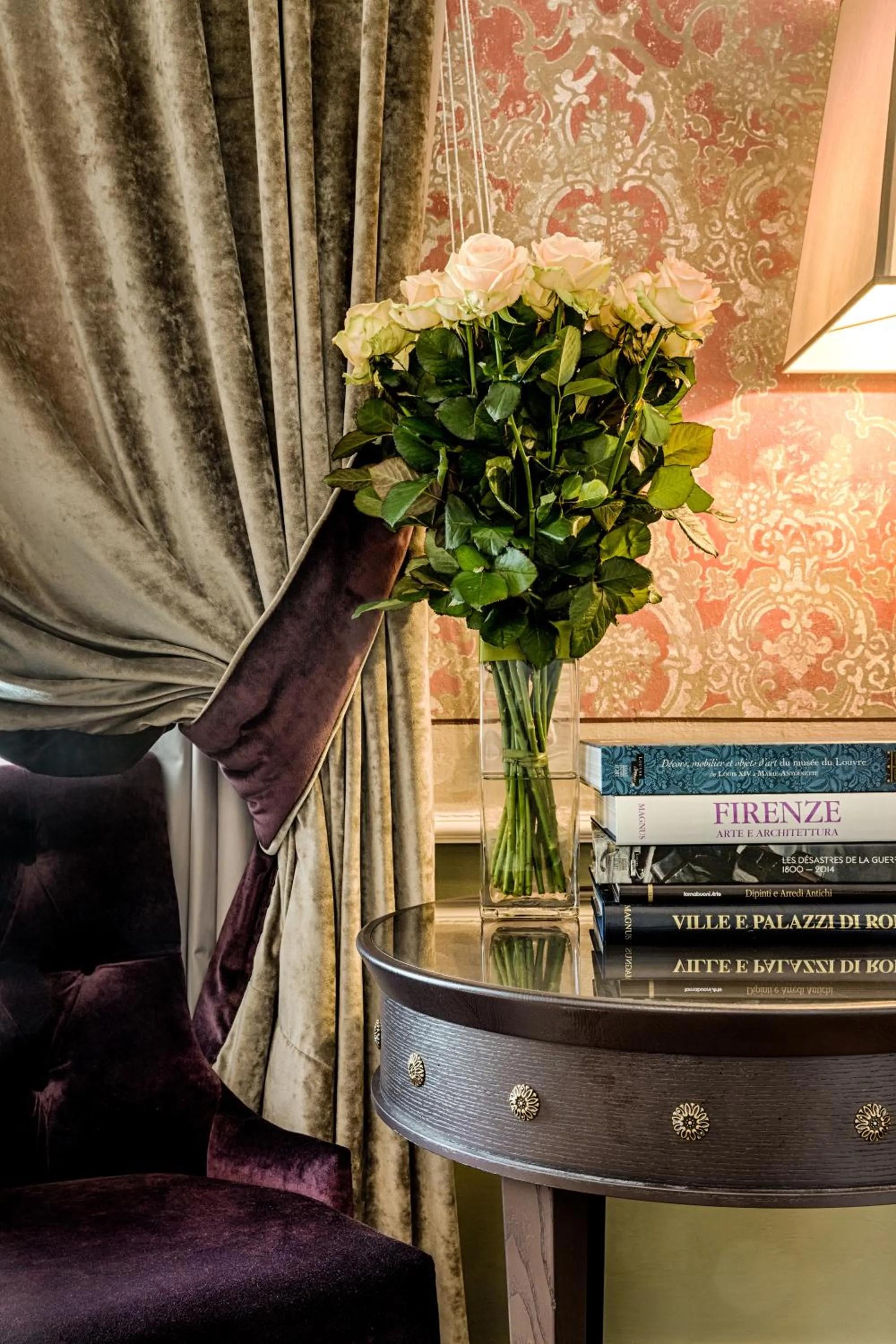 Decorative detail in Palazzo Roselli Cecconi