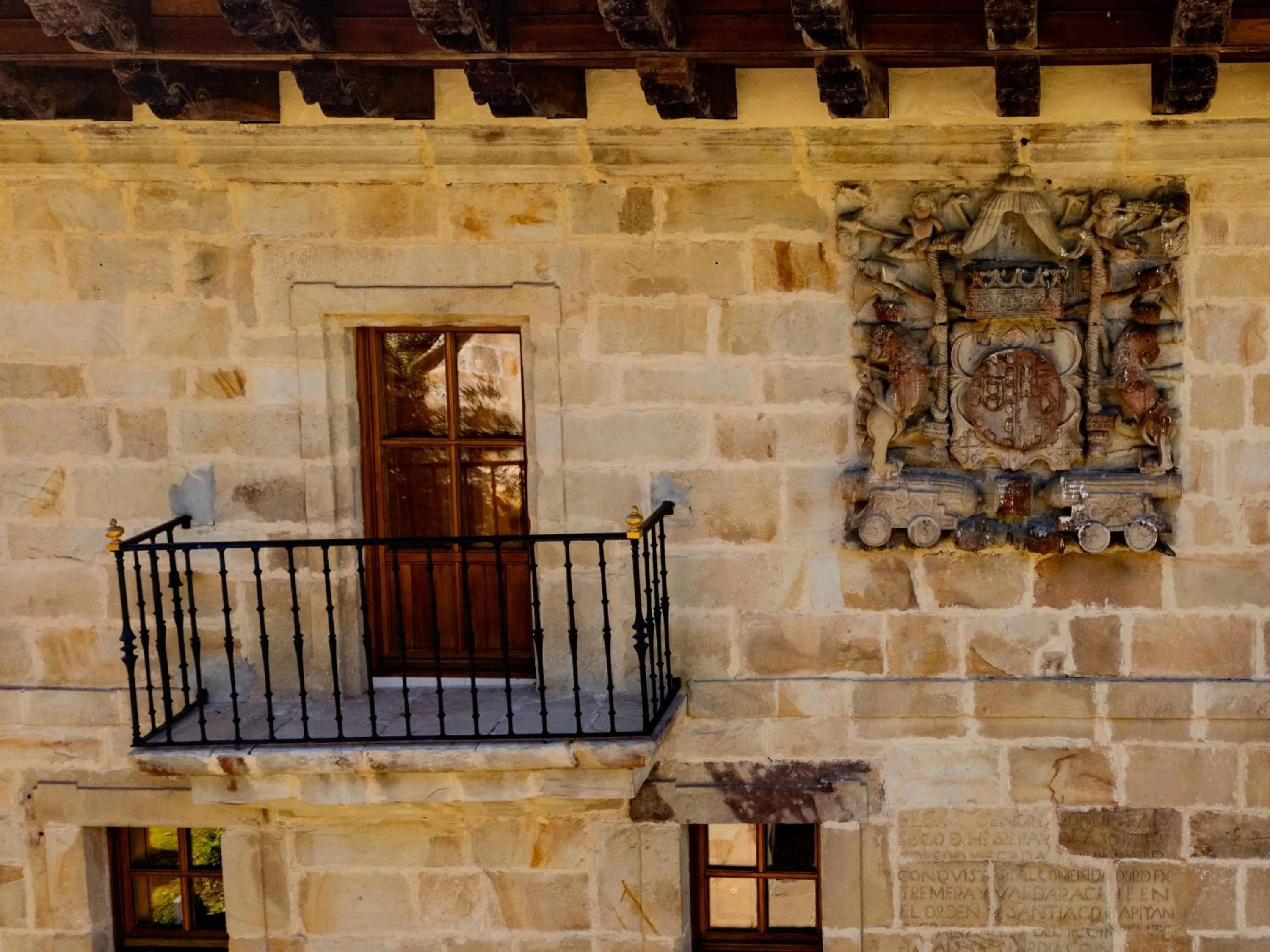 Property building in Palacio de Arce