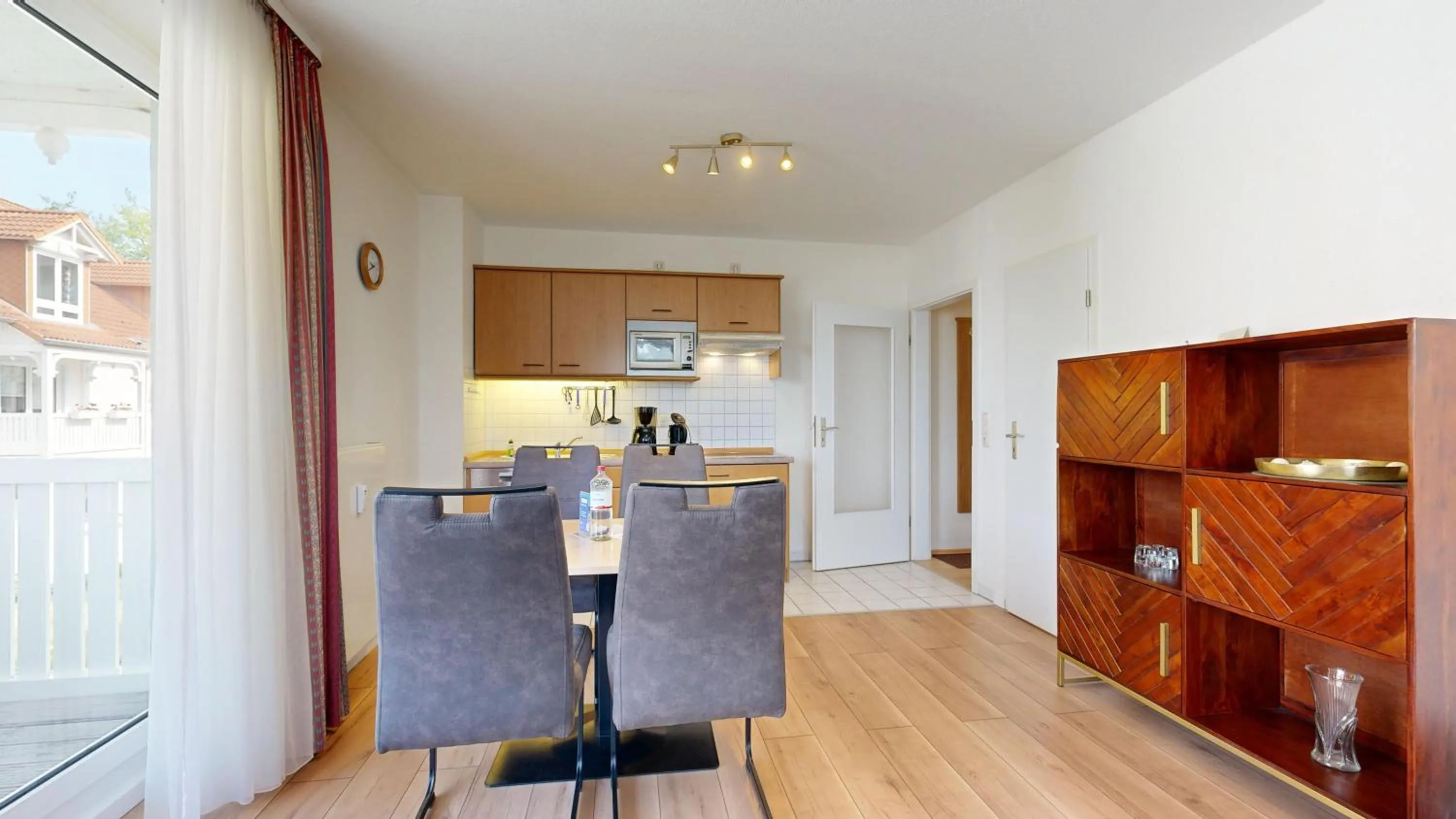 Photo of the whole room in Appartementhaus Binzer Sterne