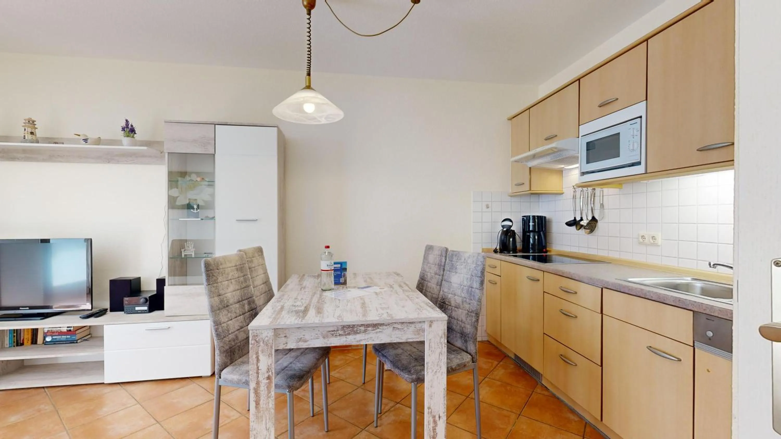 Dining area in Appartementhaus Binzer Sterne