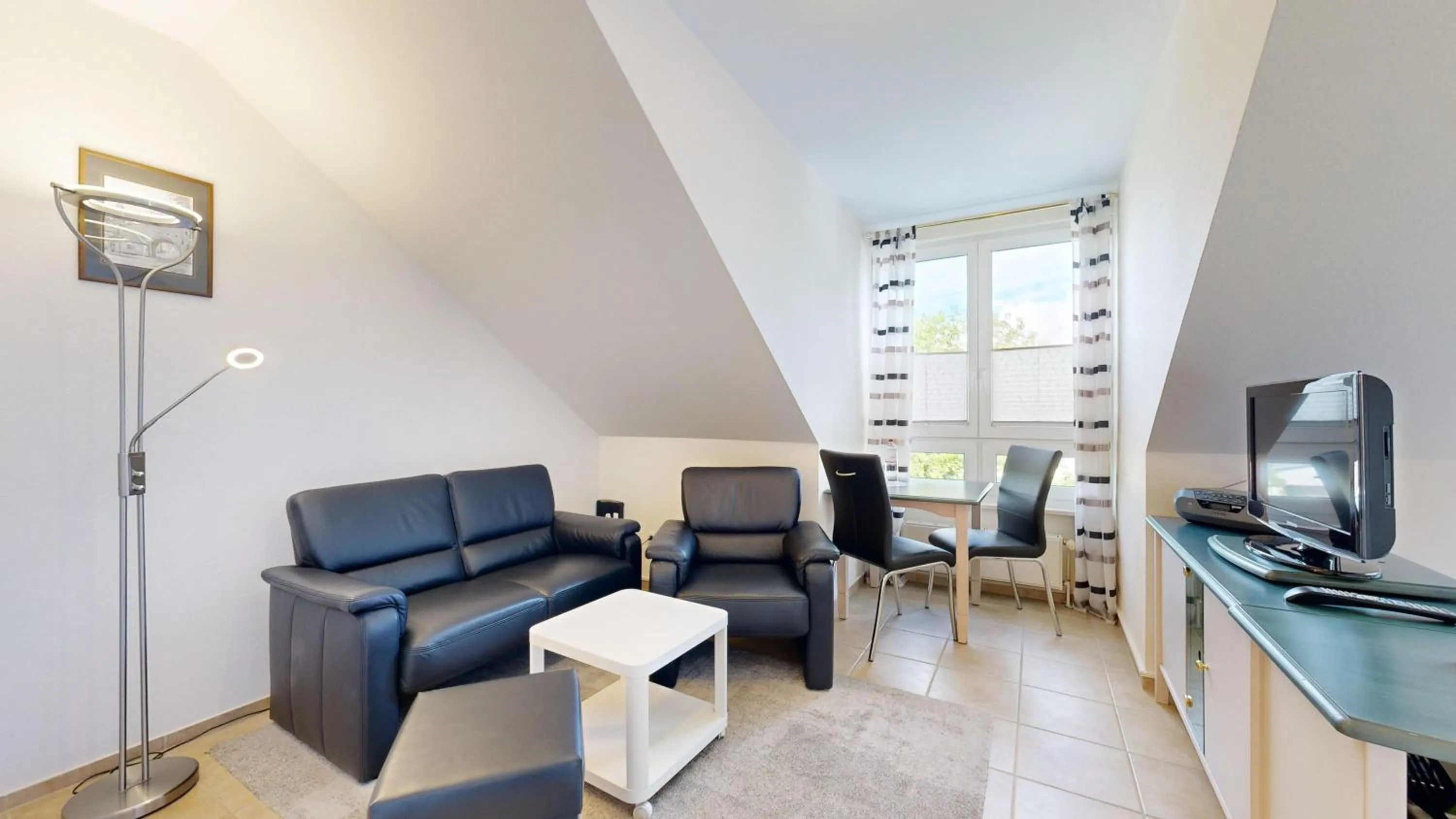 TV and multimedia in Appartementhaus Binzer Sterne