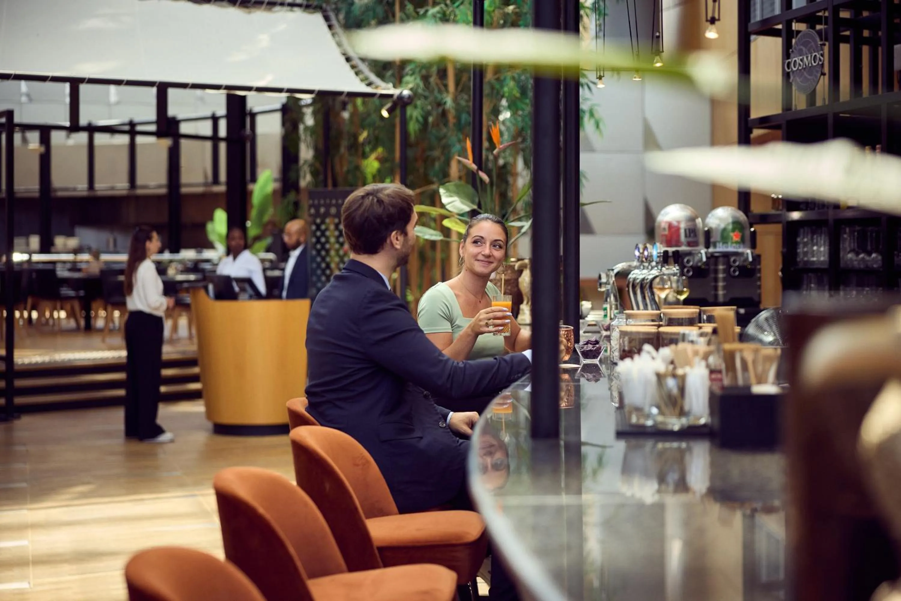 Lounge or bar in Van der Valk Hotel Paris CDG Airport