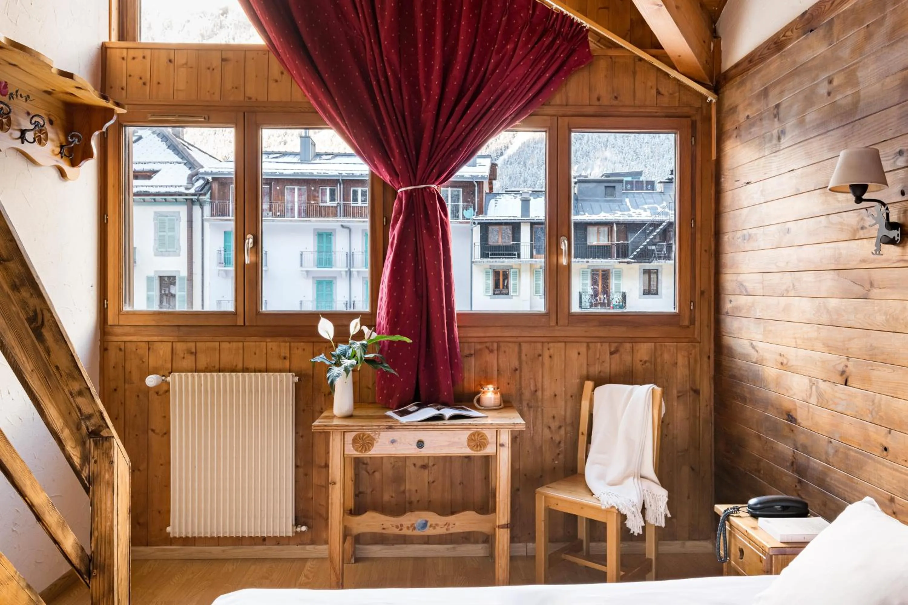 Photo of the whole room in Hôtel Vallée Blanche