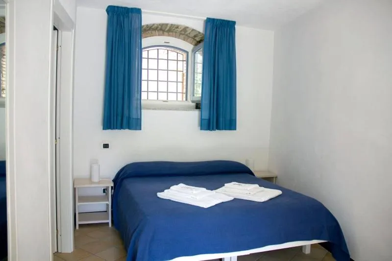 Photo of the whole room, Bed in B&B Amphisya