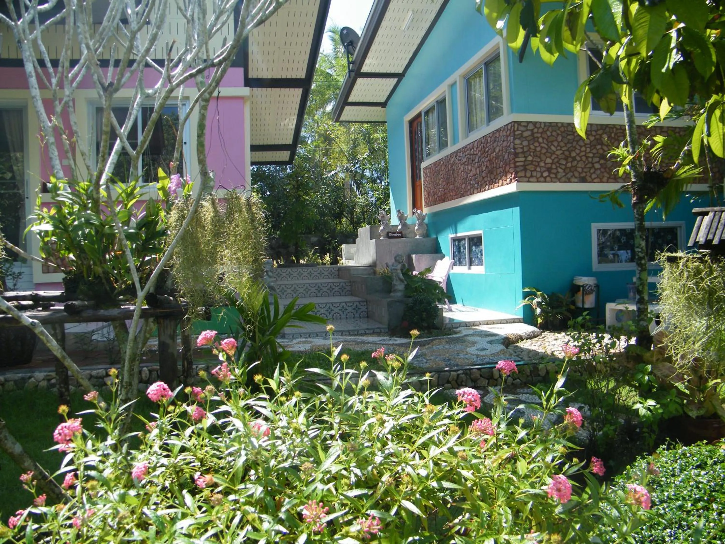 Patio in Ya Teng Homestay